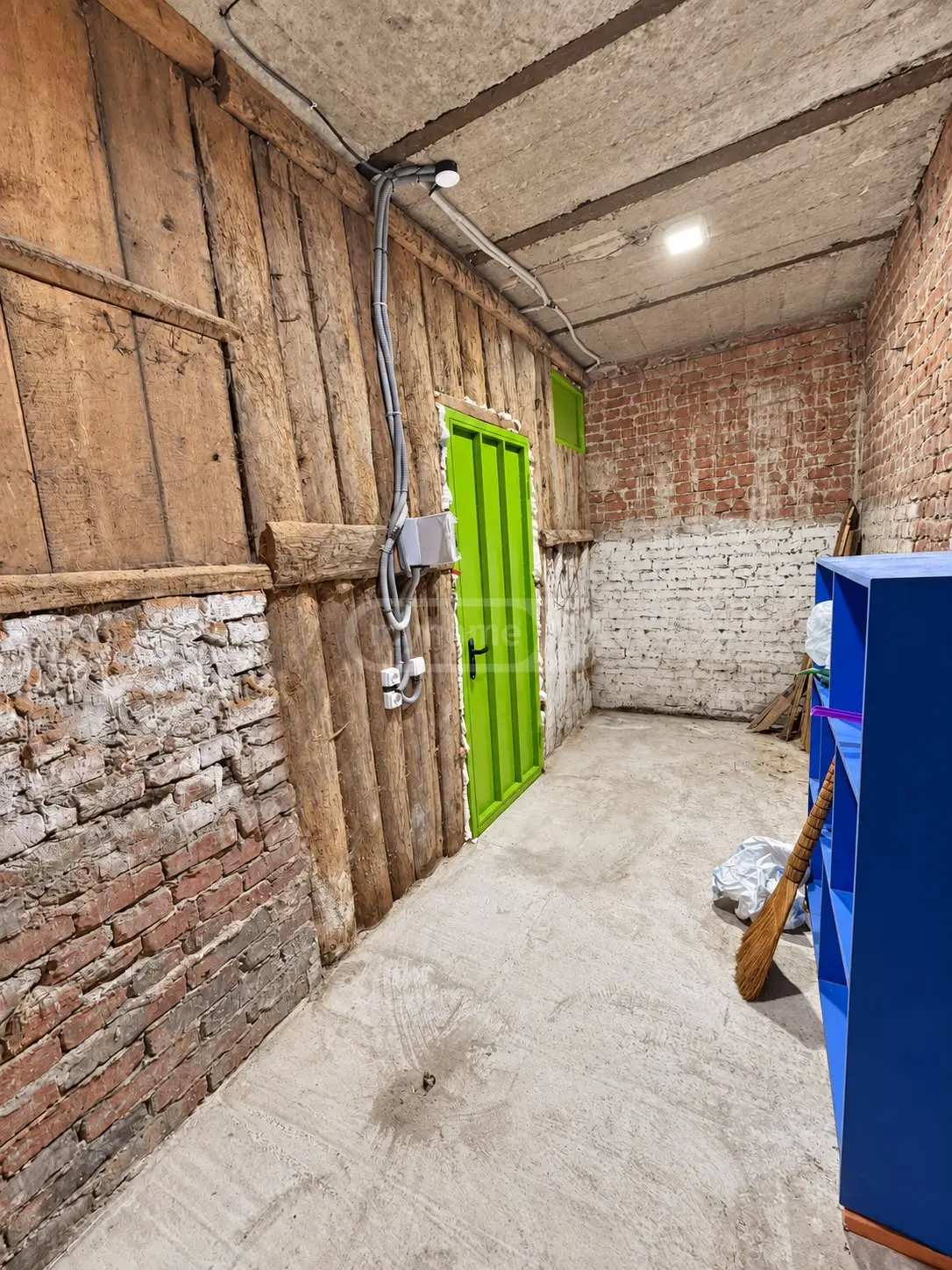 Part Basement Commercial Area For Rent In Sololaki view 5