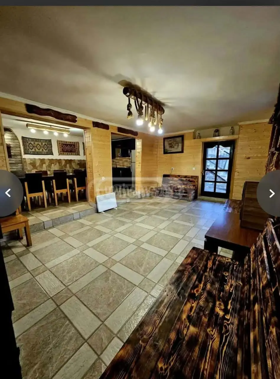 8 Room Private House Daily Rent In Gldani view 2