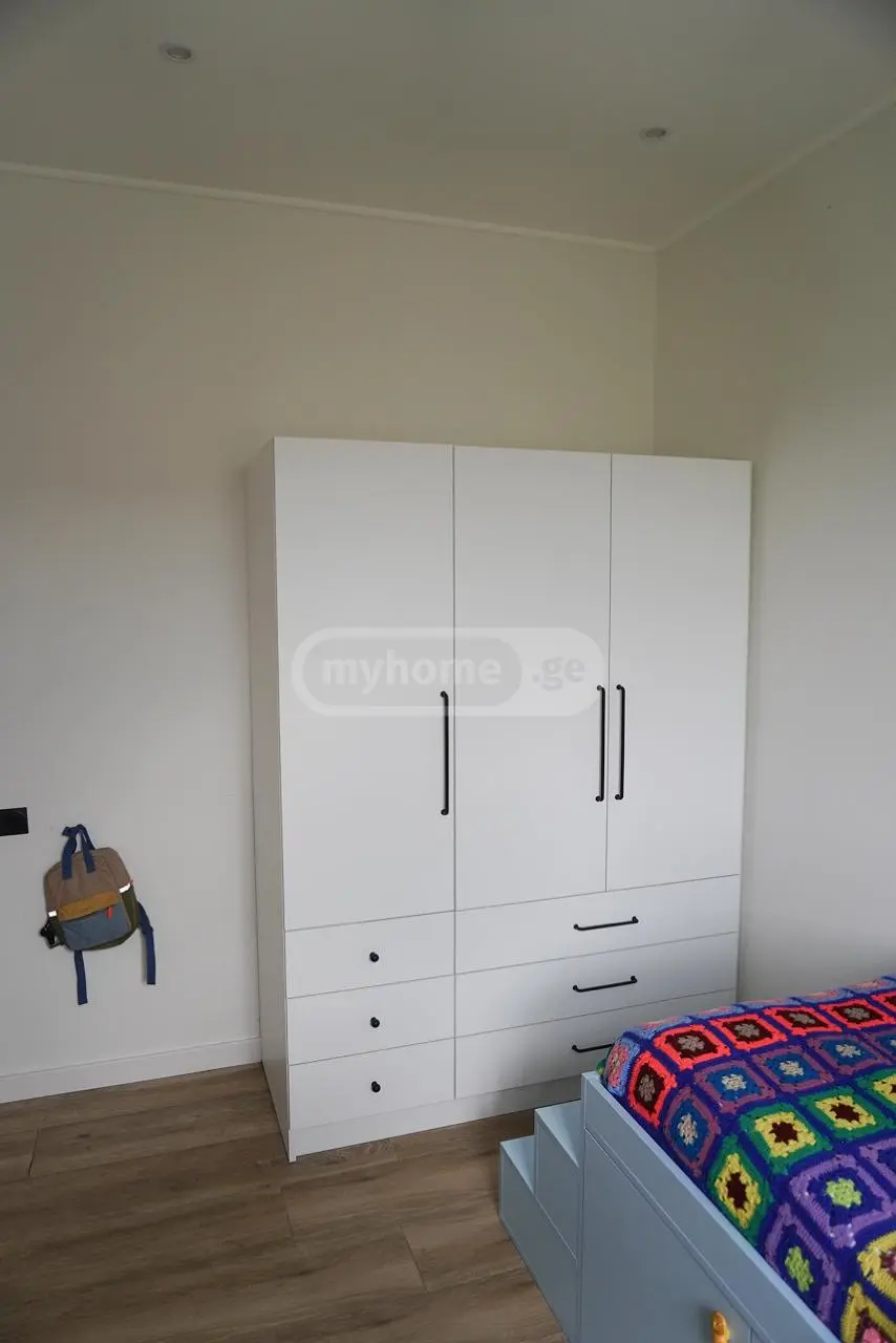 3 Room Private House For Sale view 7