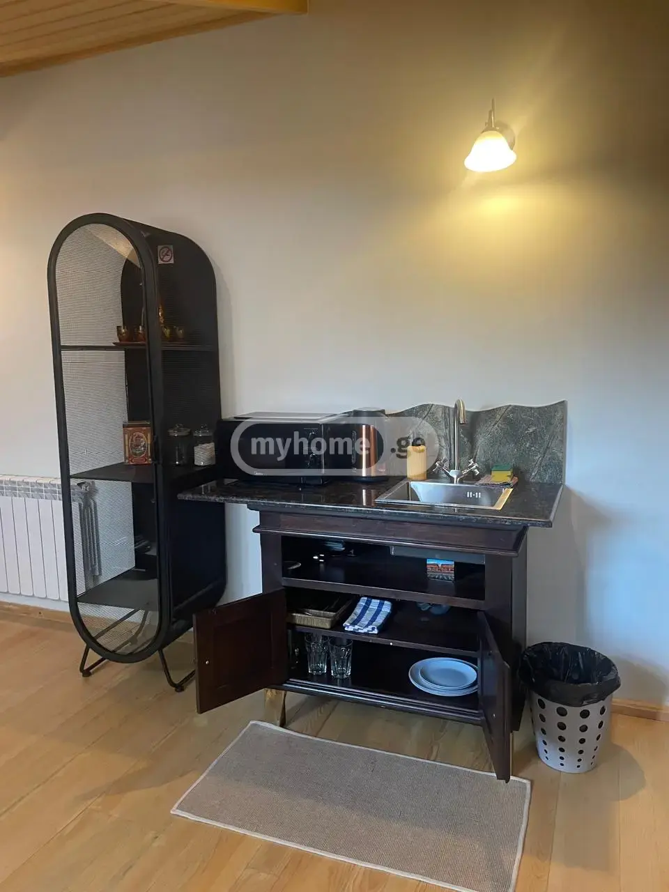 6 Room Private House For Rent In Mtatsminda view 10