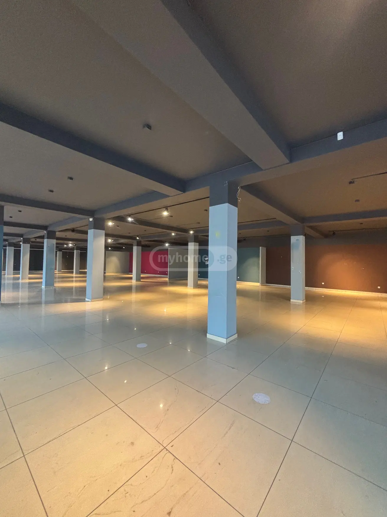 Universal Commercial Area For Rent In Didube view 4