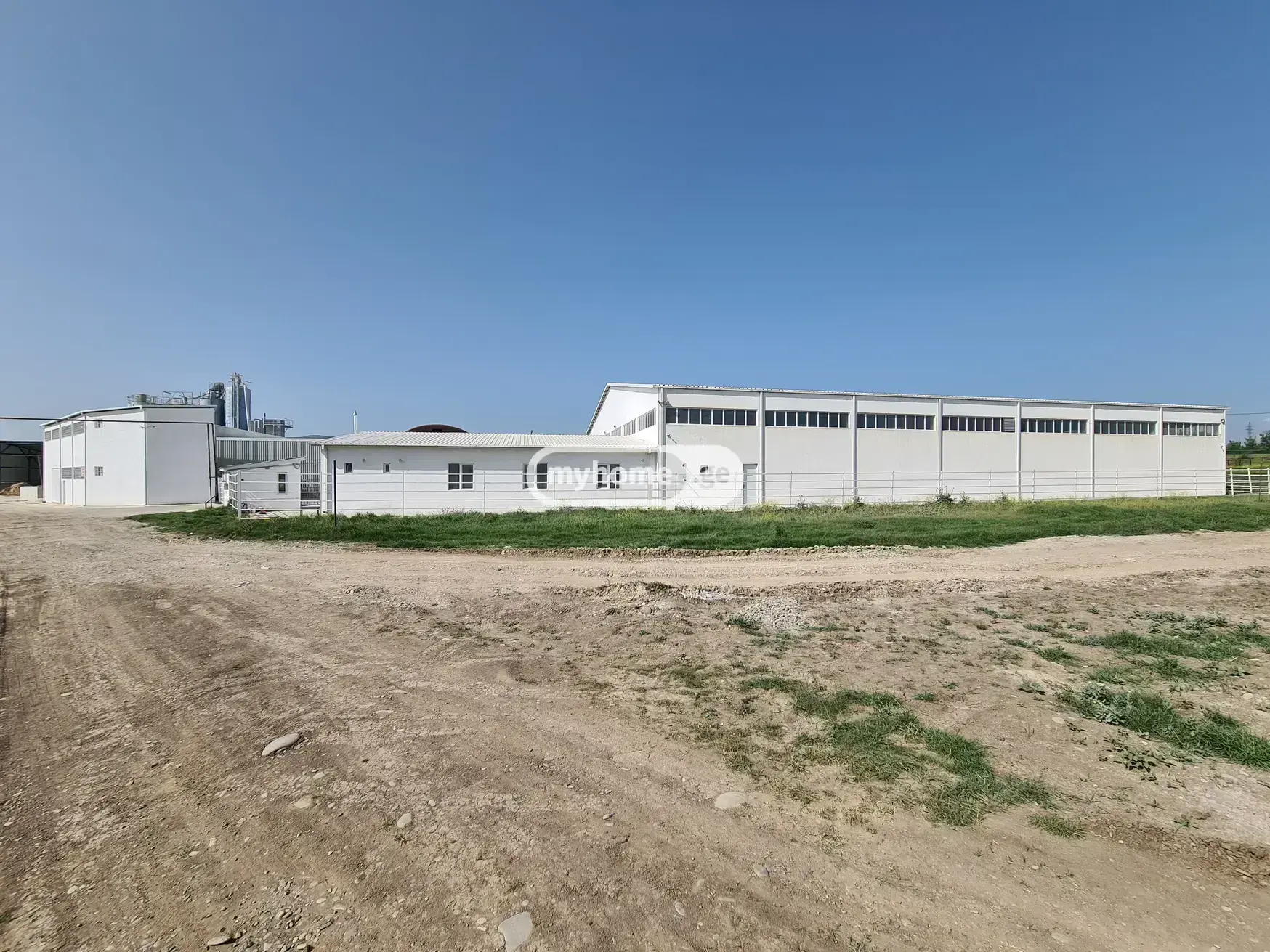 Warehousing Commercial Area Daily Rent In Lilo view 9