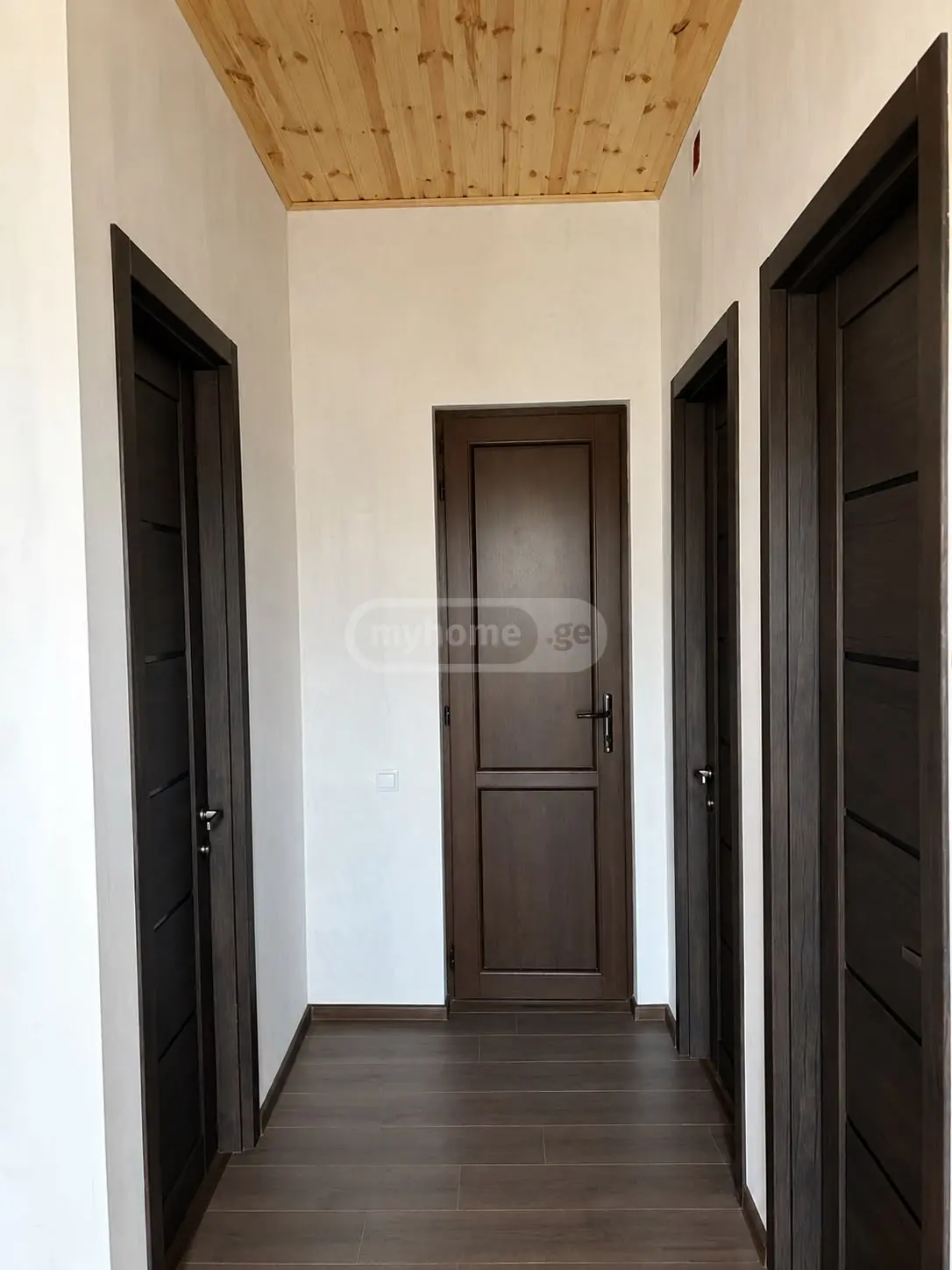 7 Room Private House For Sale view 8