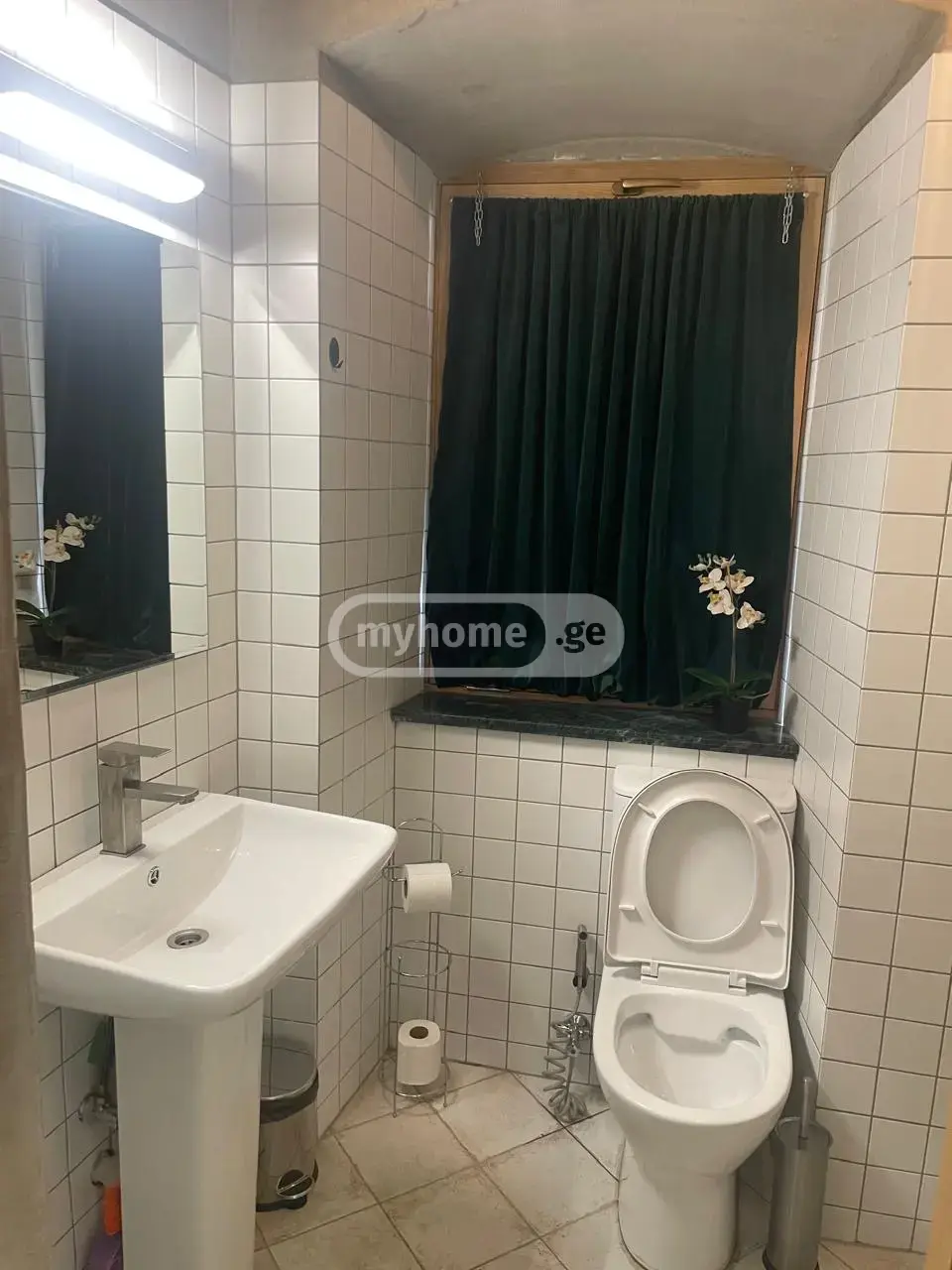 6 Room Private House For Rent In Mtatsminda view 11