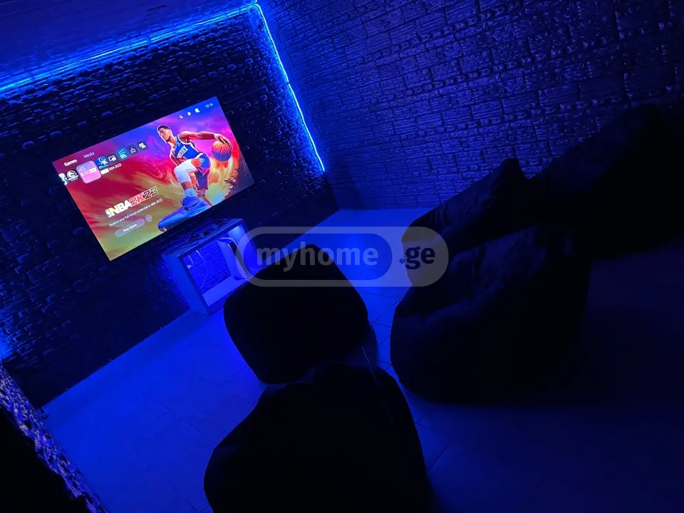 Basement Commercial Area For Rent In Zugdidi view 3