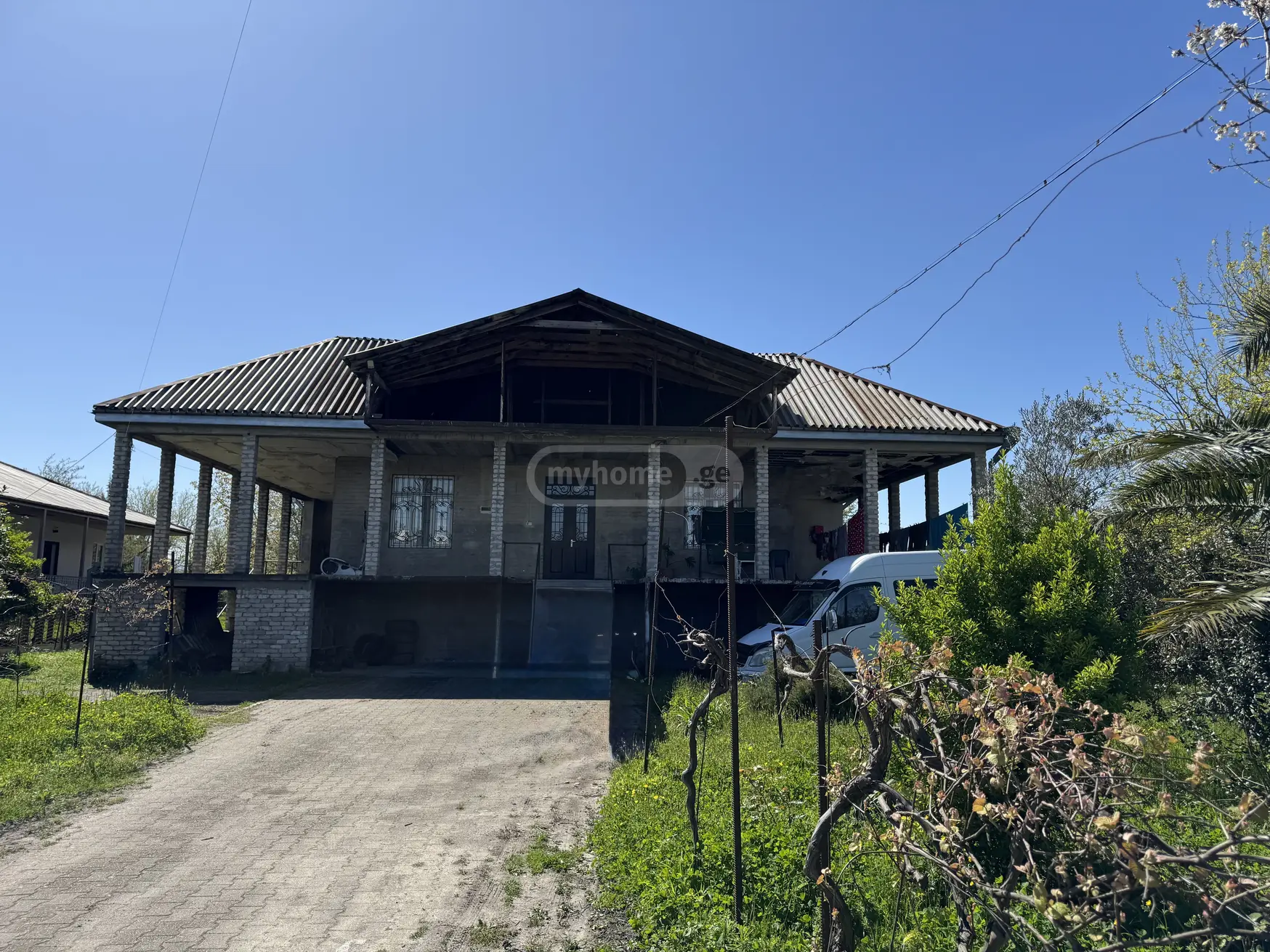 10+ Room Private House For Sale In Kvitiri, In Tskaltubo Municipality view 2