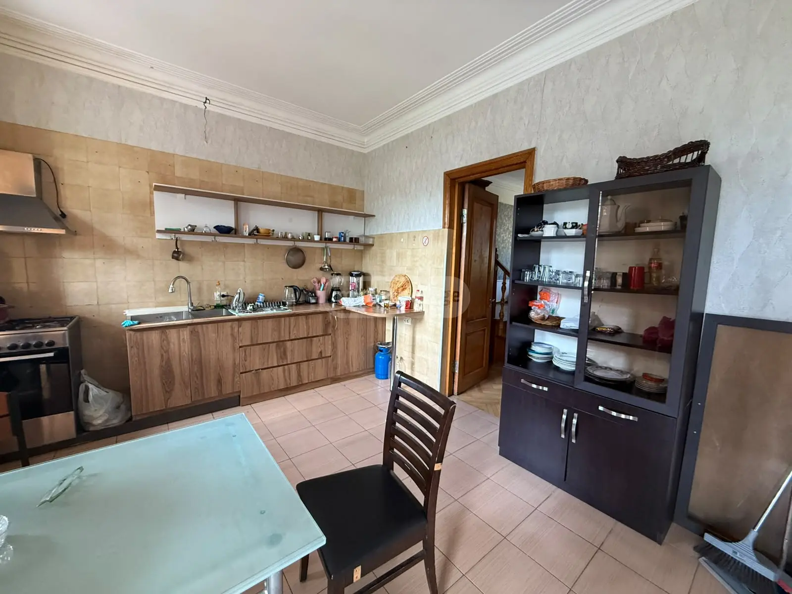 10+ Room Hotel For Sale In Nadzaladevi view 4