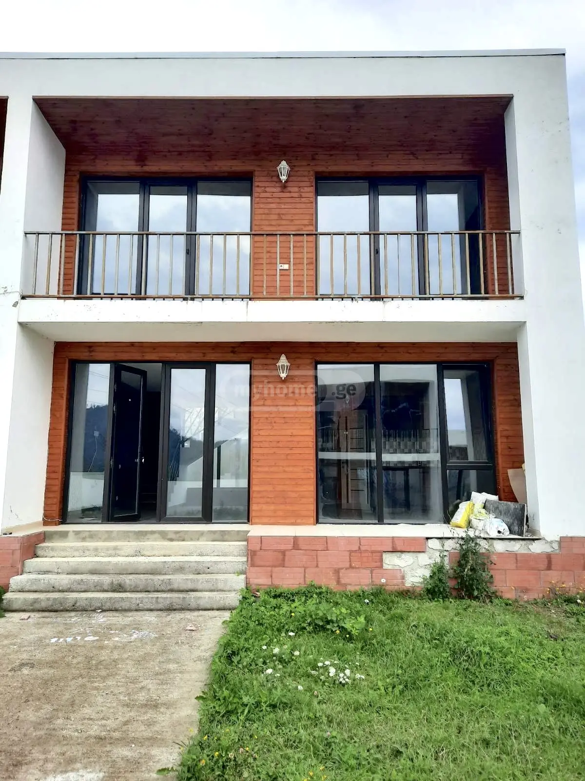3 Room Country House For Sale view 3