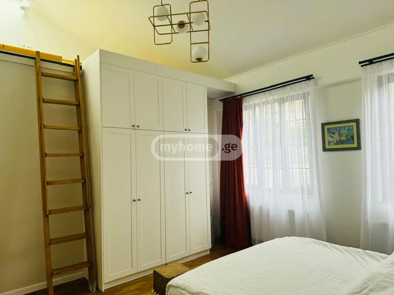 4 Room Private House For Rent In Sololaki view 11