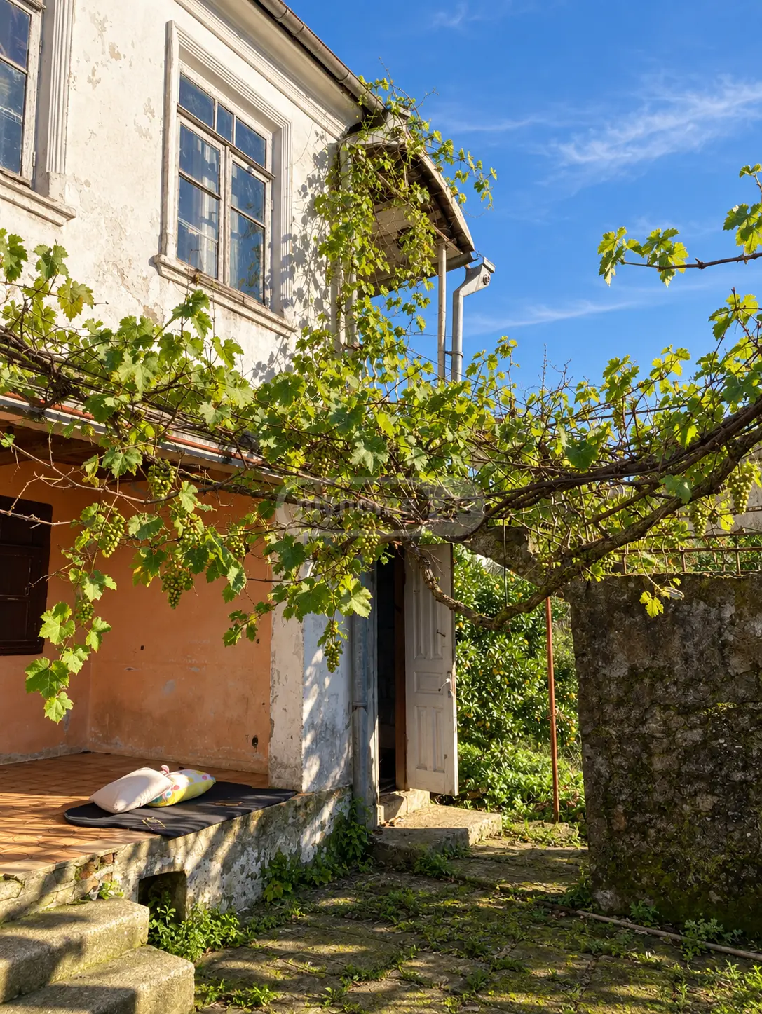 4 Room Private House For Sale view 2