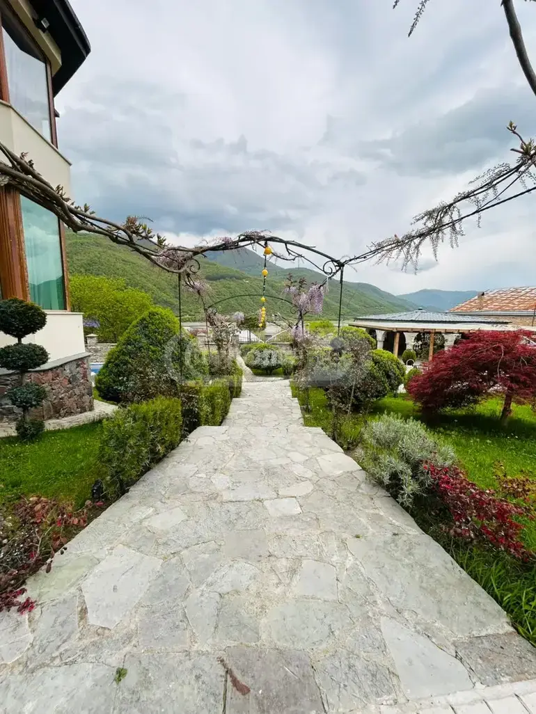 10+ Room Hotel For Sale In Ananuri, In Dusheti Municipality view 9