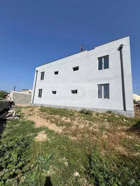 10+ Room Private House For Sale In Gldani view 9