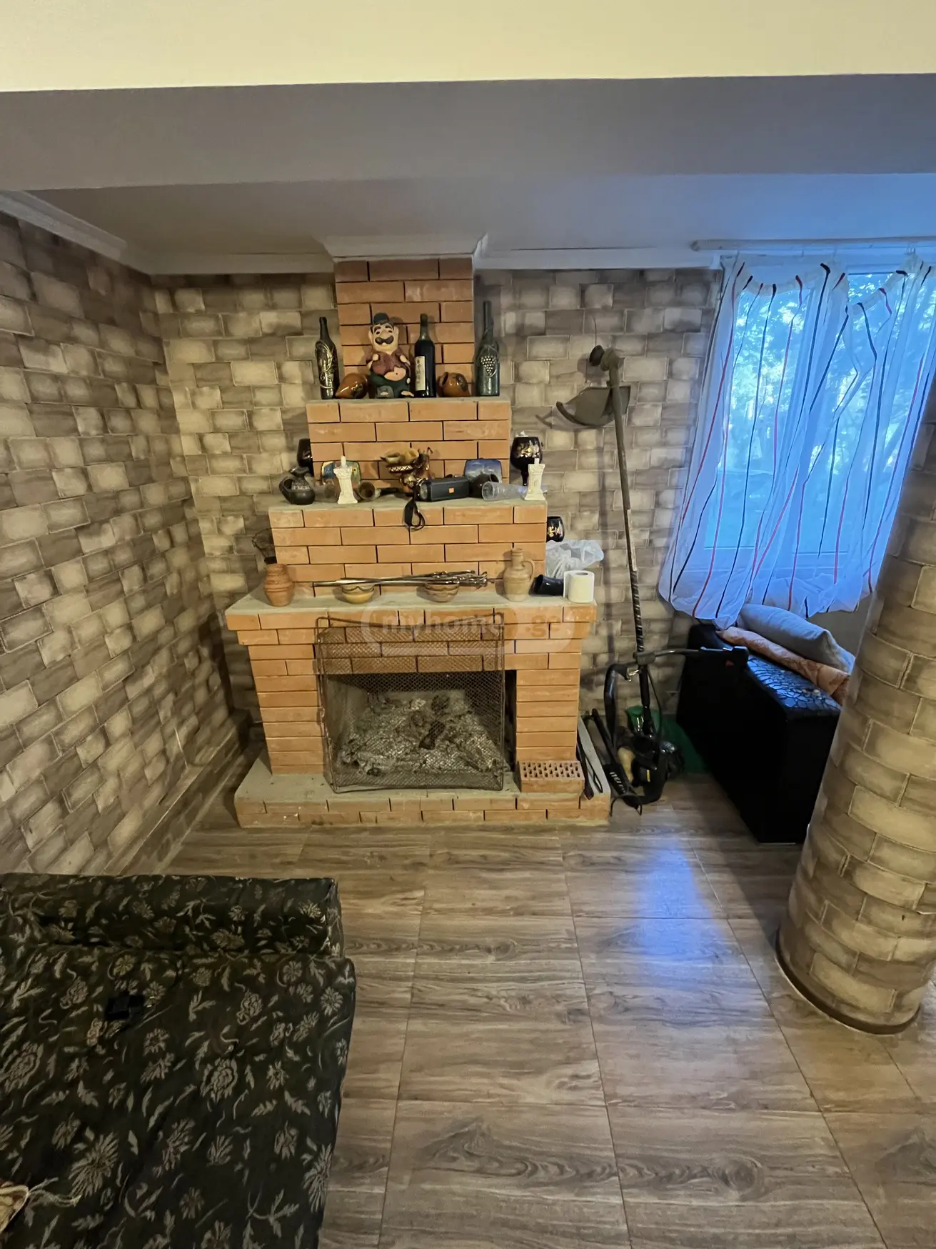 8 Room Private House For Sale view 8