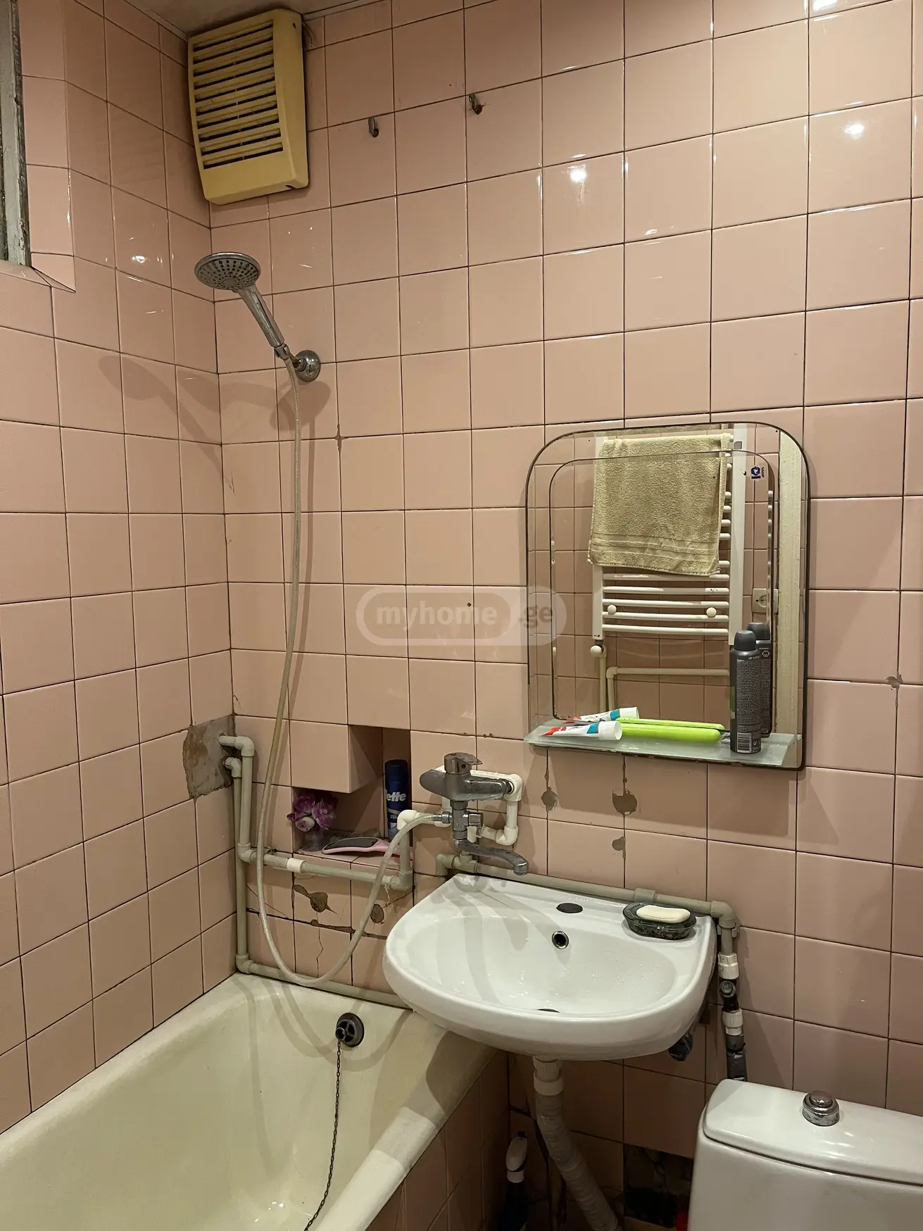 2 Room Apartment For Rent In Didube view 11
