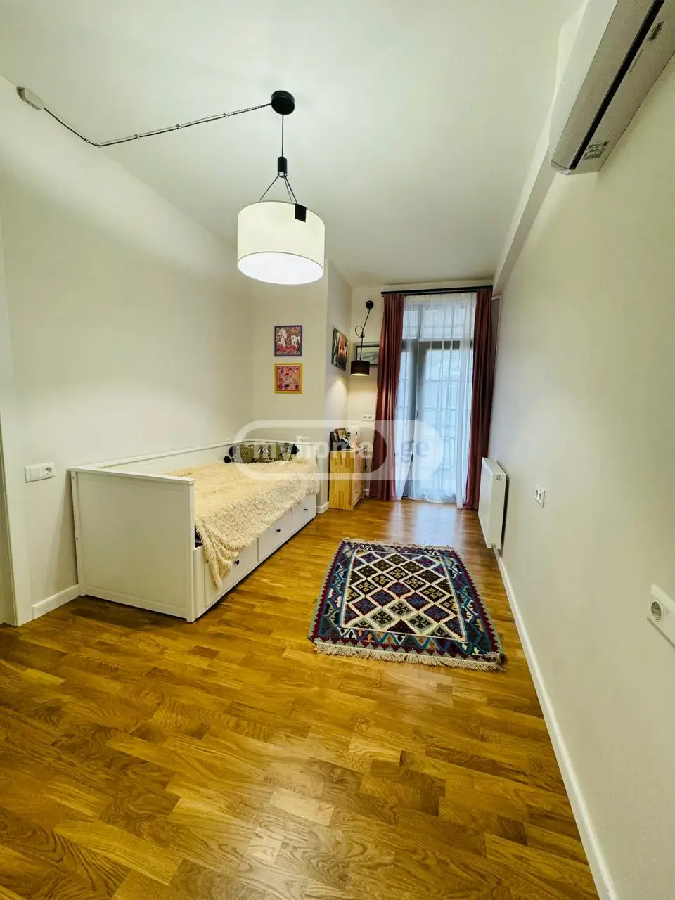 4 Room Private House For Rent In Sololaki view 10