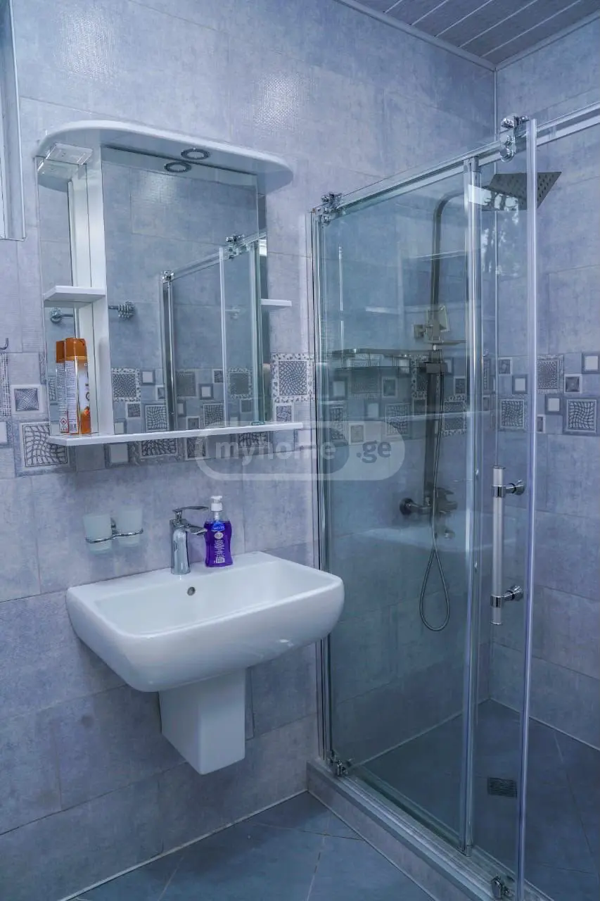 4 Room Private House For Rent In Foti view 9