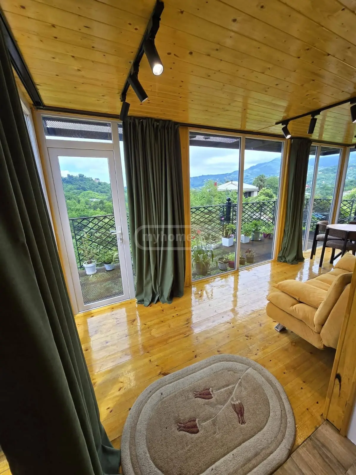 5 Room Hotel For Rent In Makhinjauri, In Batumi view 4