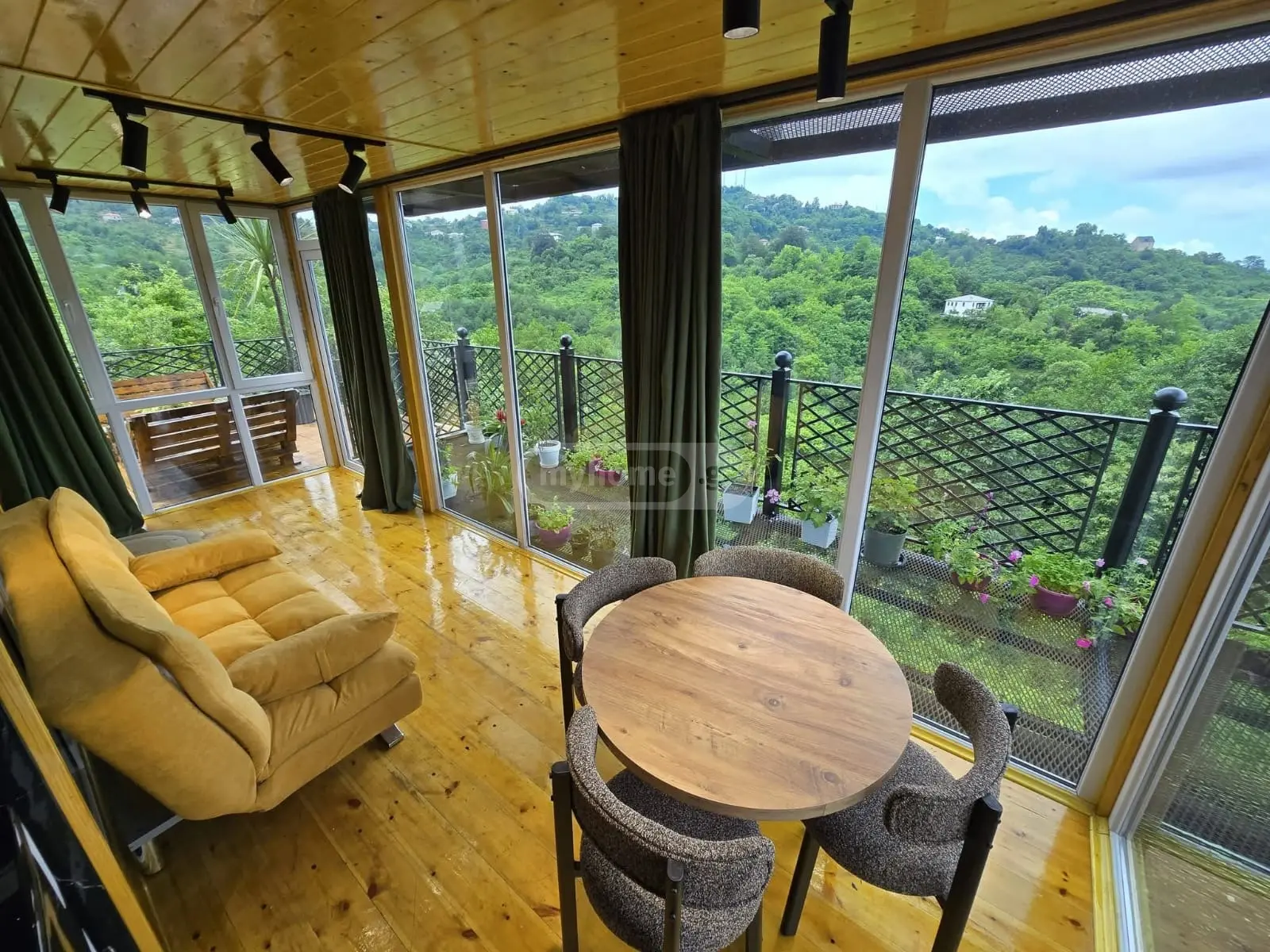 5 Room Hotel For Rent In Makhinjauri, In Batumi view 5