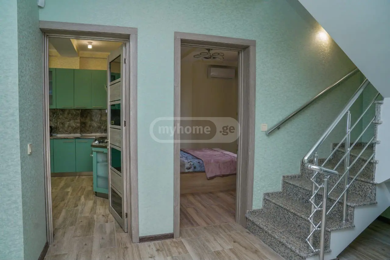 4 Room Private House For Rent In Foti view 2