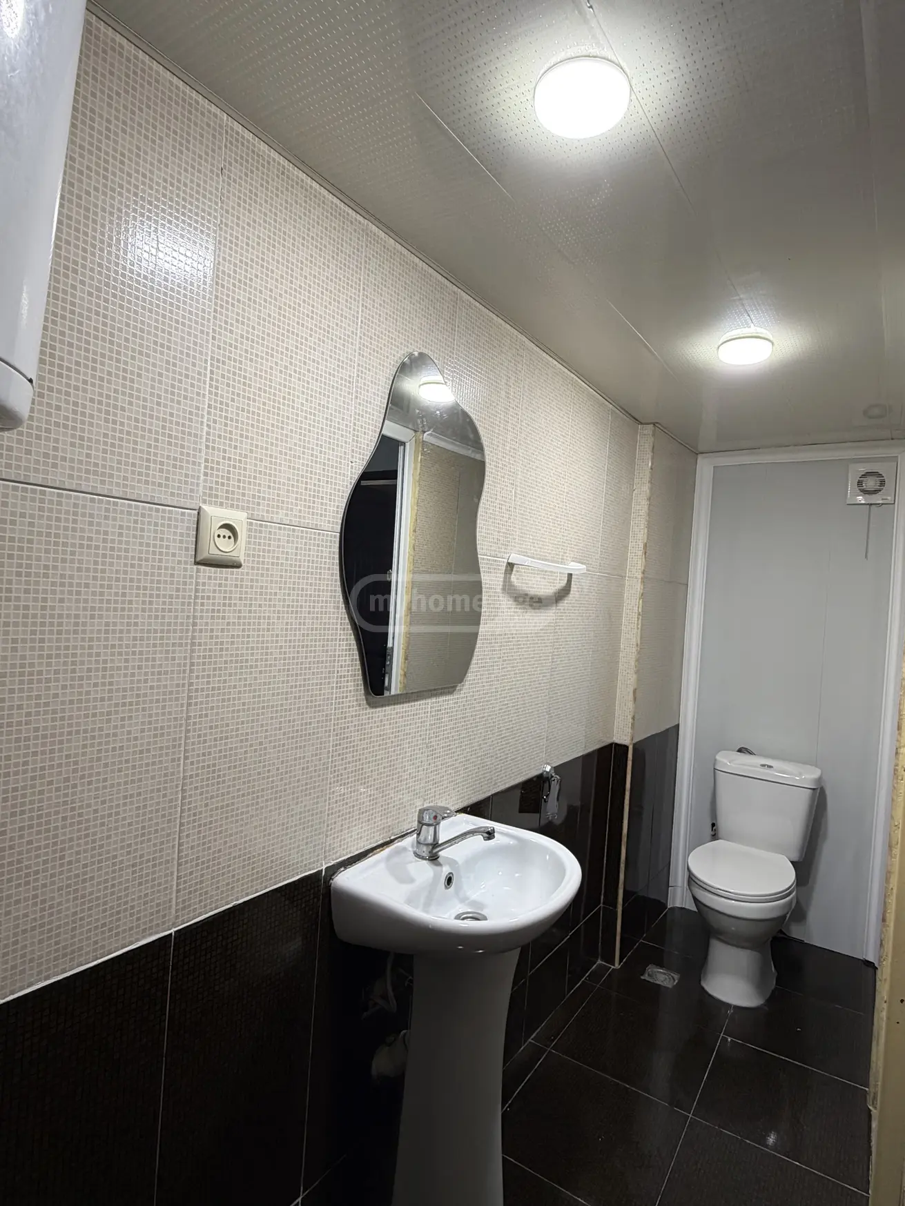 1 Room Apartment Daily Rent In Foti view 3