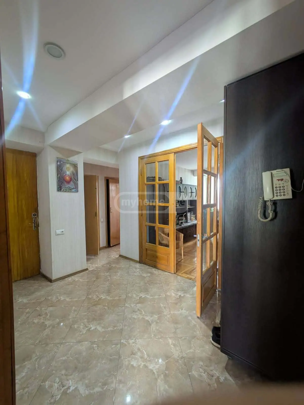 4 Room Apartment For Sale view 8