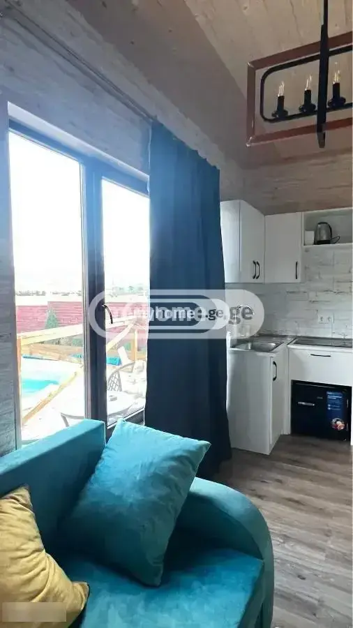 6 Room Country House For Sale view 2