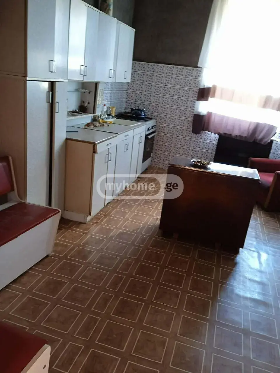 7 Room Private House For Sale view 3