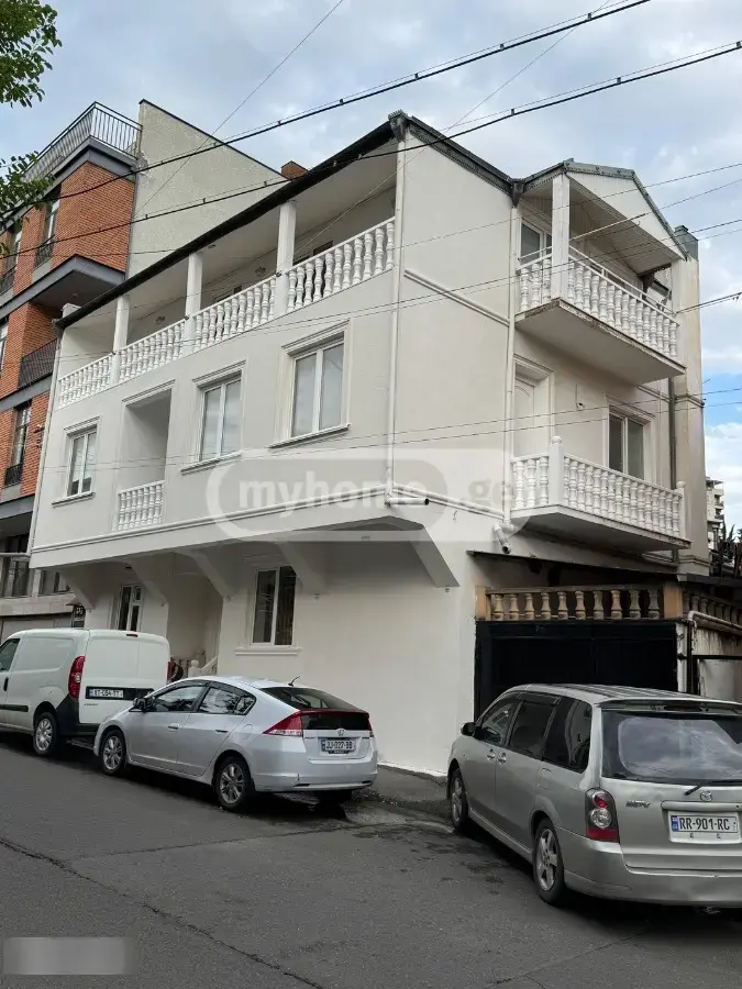 8 Room Private House For Rent In Nadzaladevi view 1