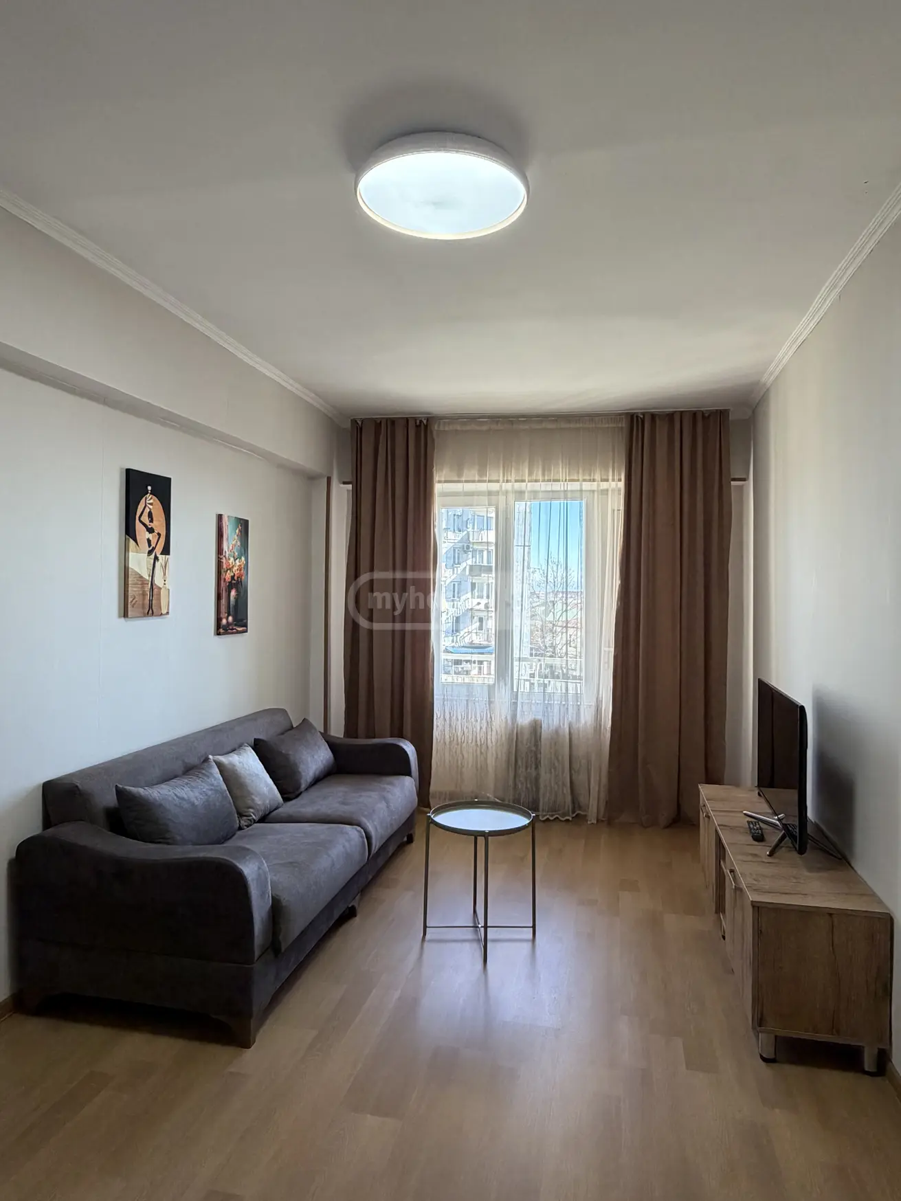 1 Room Apartment Daily Rent In Foti view 1