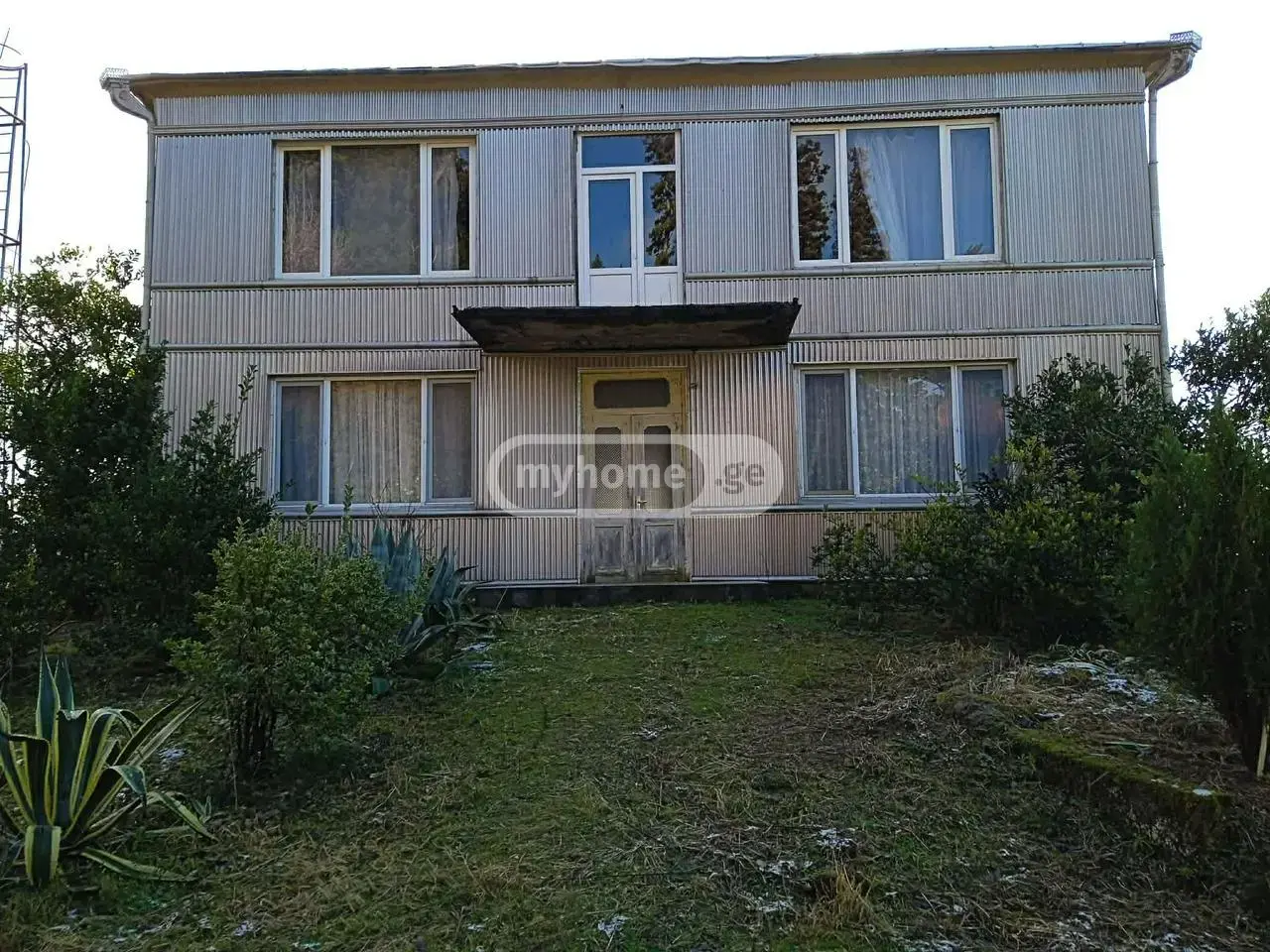 7 Room Private House For Sale view 1