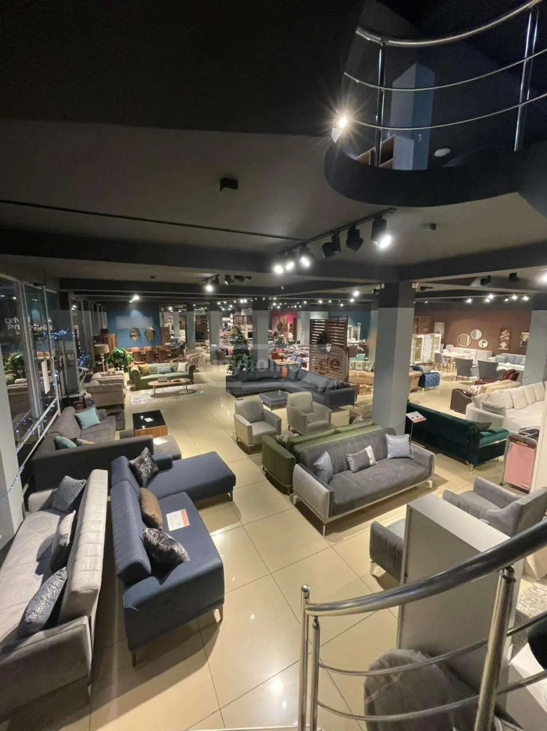 Universal Commercial Area For Rent In Didube view 2