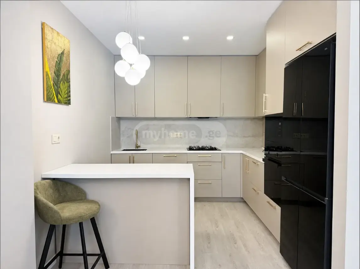 6 Room Private House For Rent view 8