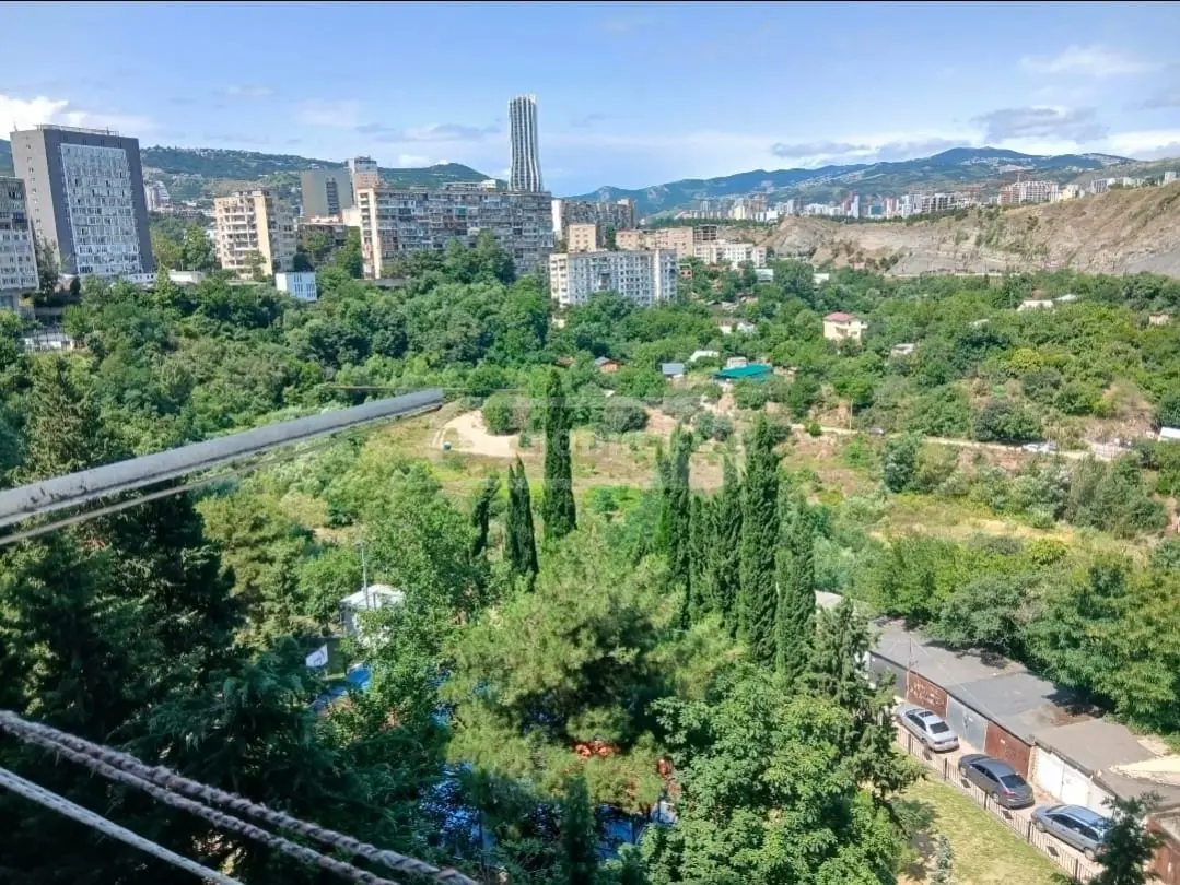 4 Room Apartment For Sale view 1