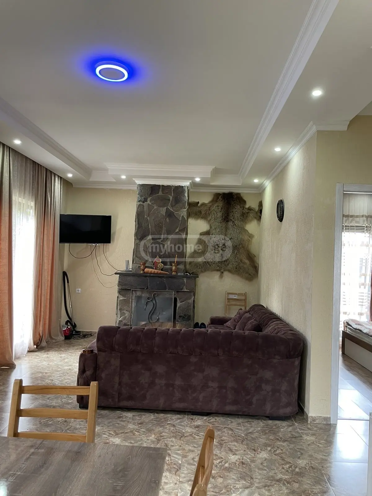 3 Room Private House For Sale view 4