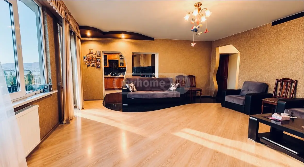 3 Room Apartment For Sale view 1
