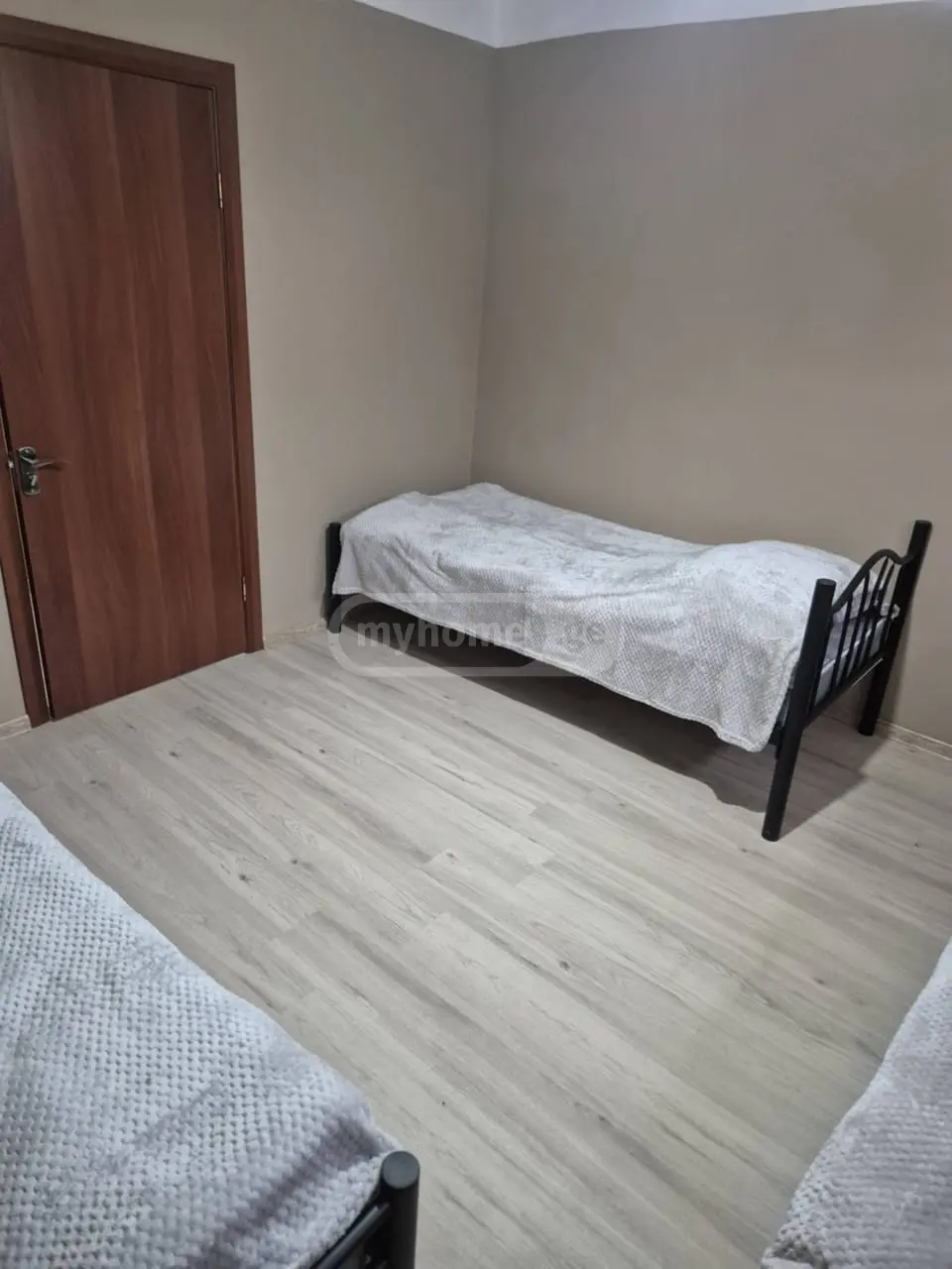 6 Room Private House For Rent In Foti view 8