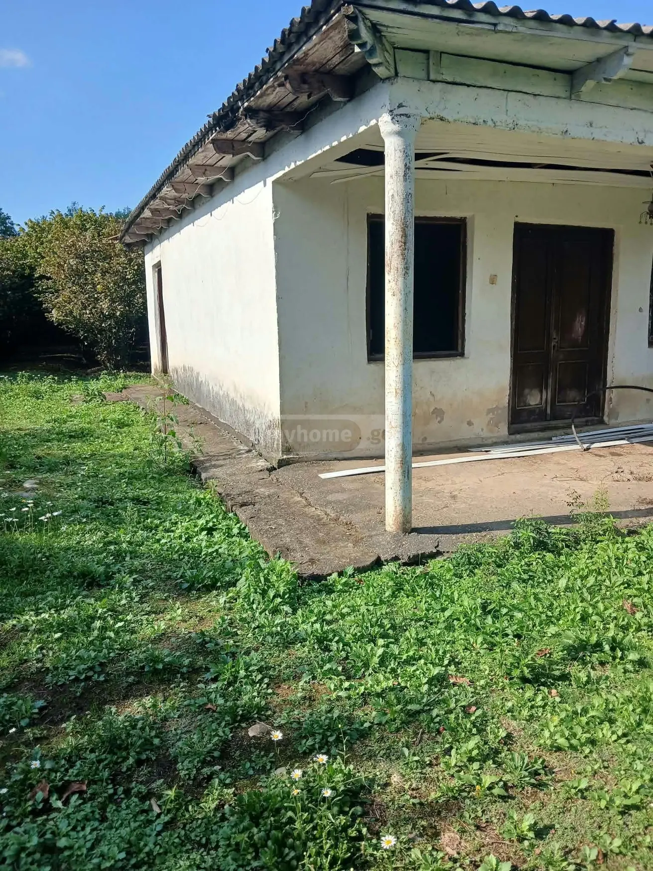 5 Room Private House For Sale view 3
