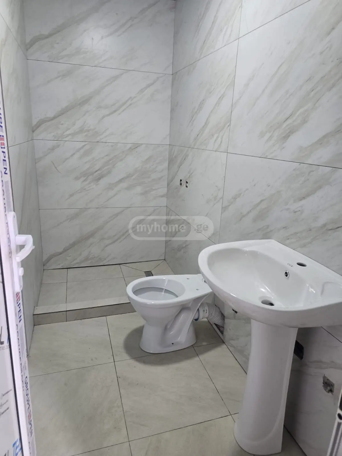 Warehousing Commercial Area For Rent In Samgori view 5