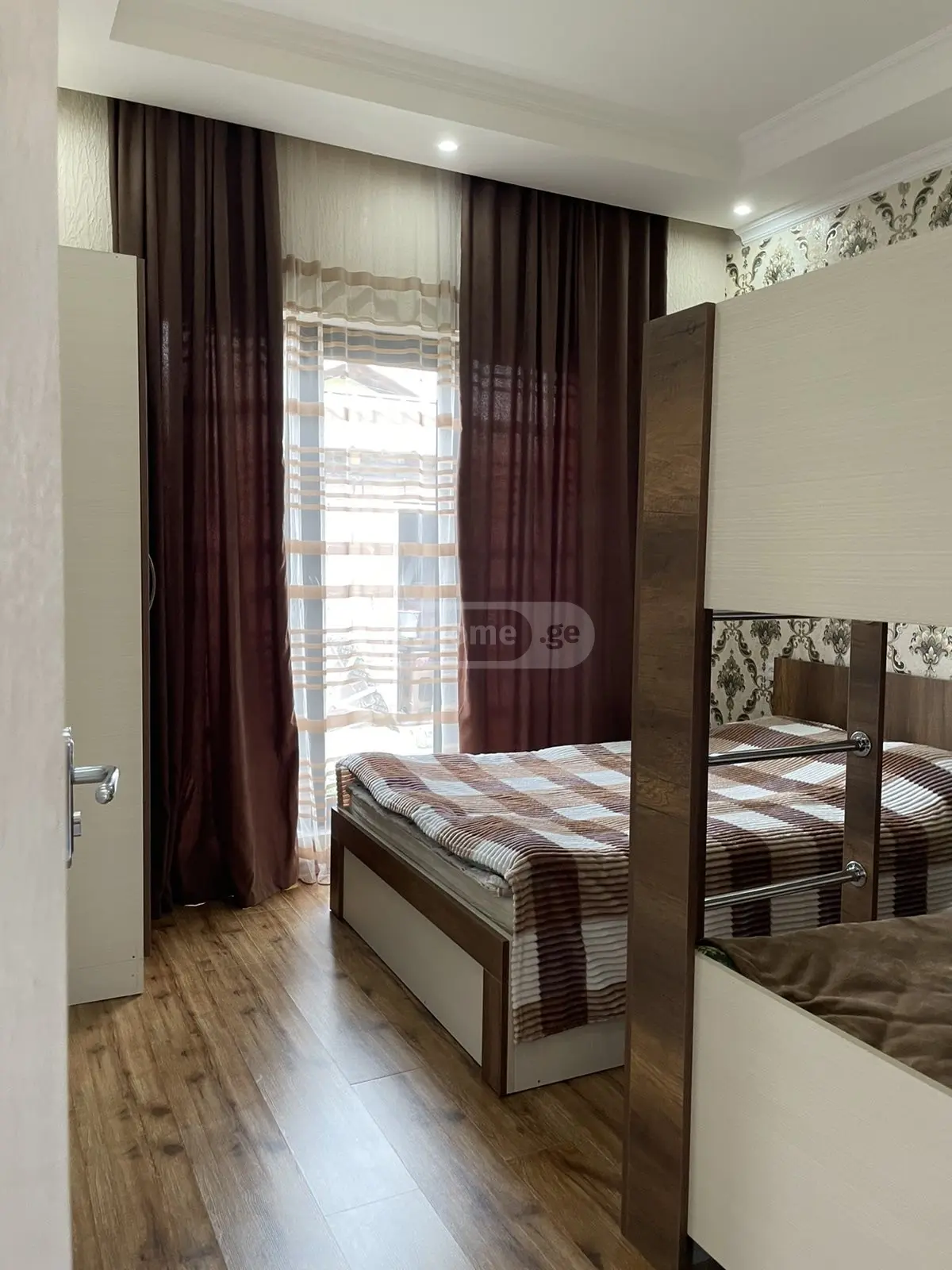 3 Room Private House For Sale view 9