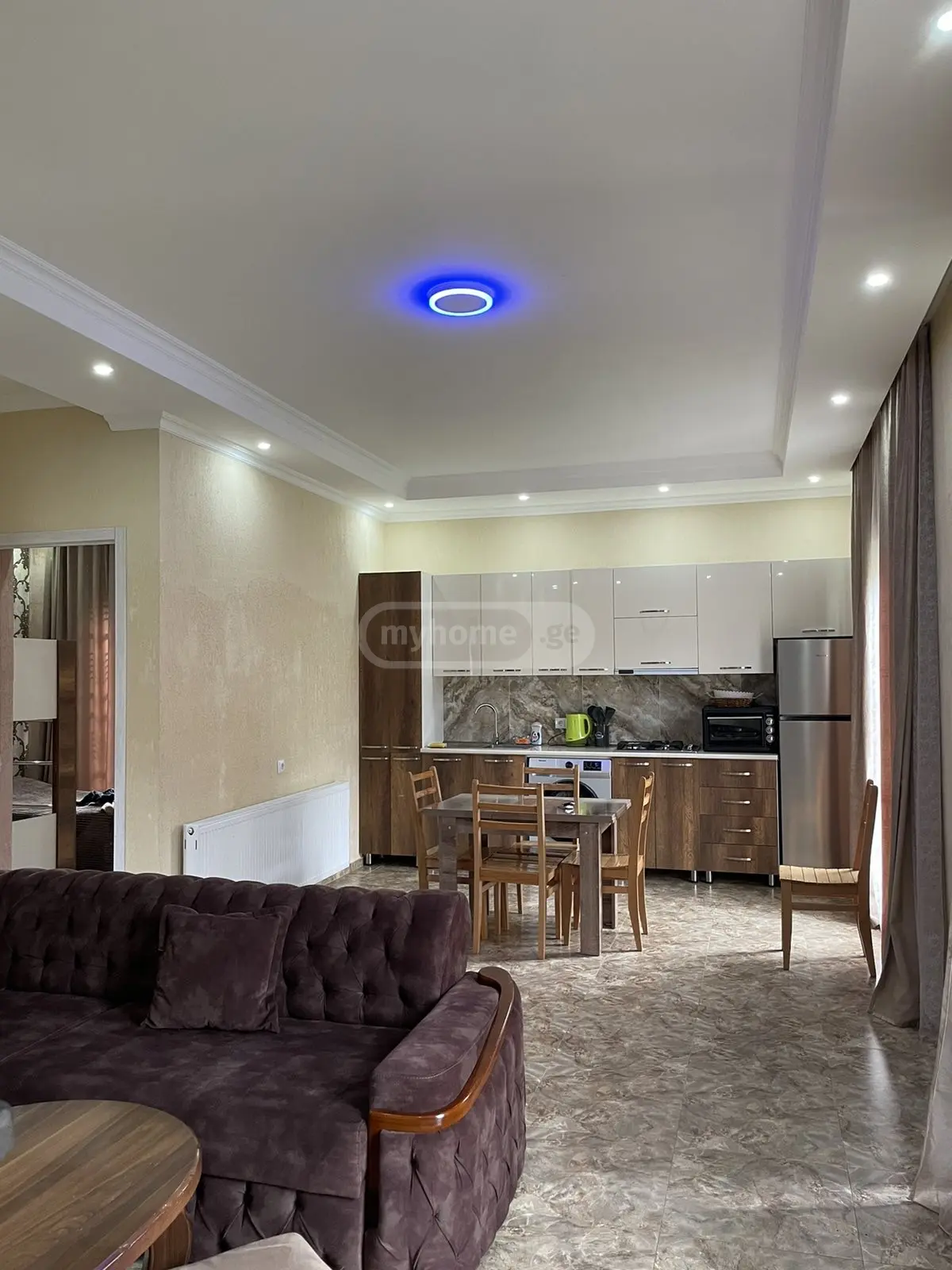 3 Room Private House For Sale view 5