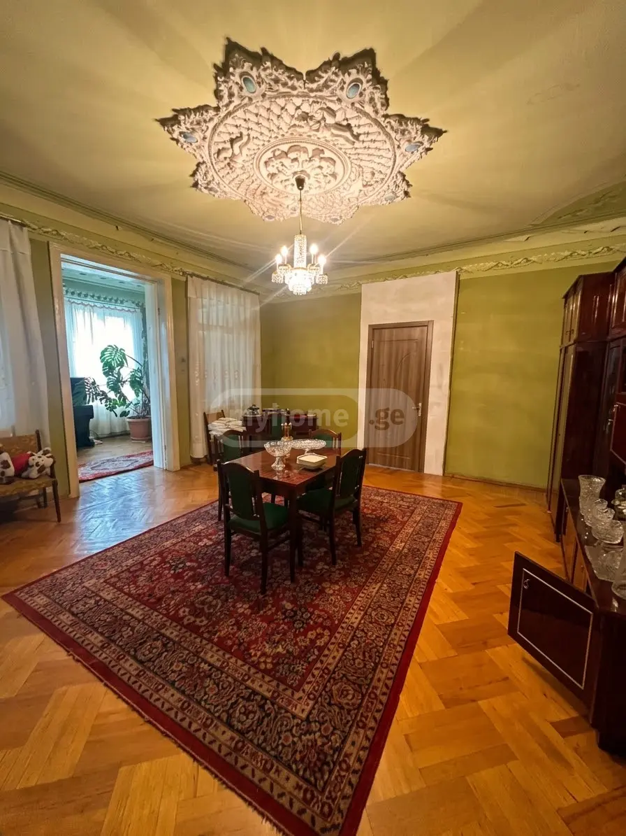 Продажа 7-комната Частный дом view 3