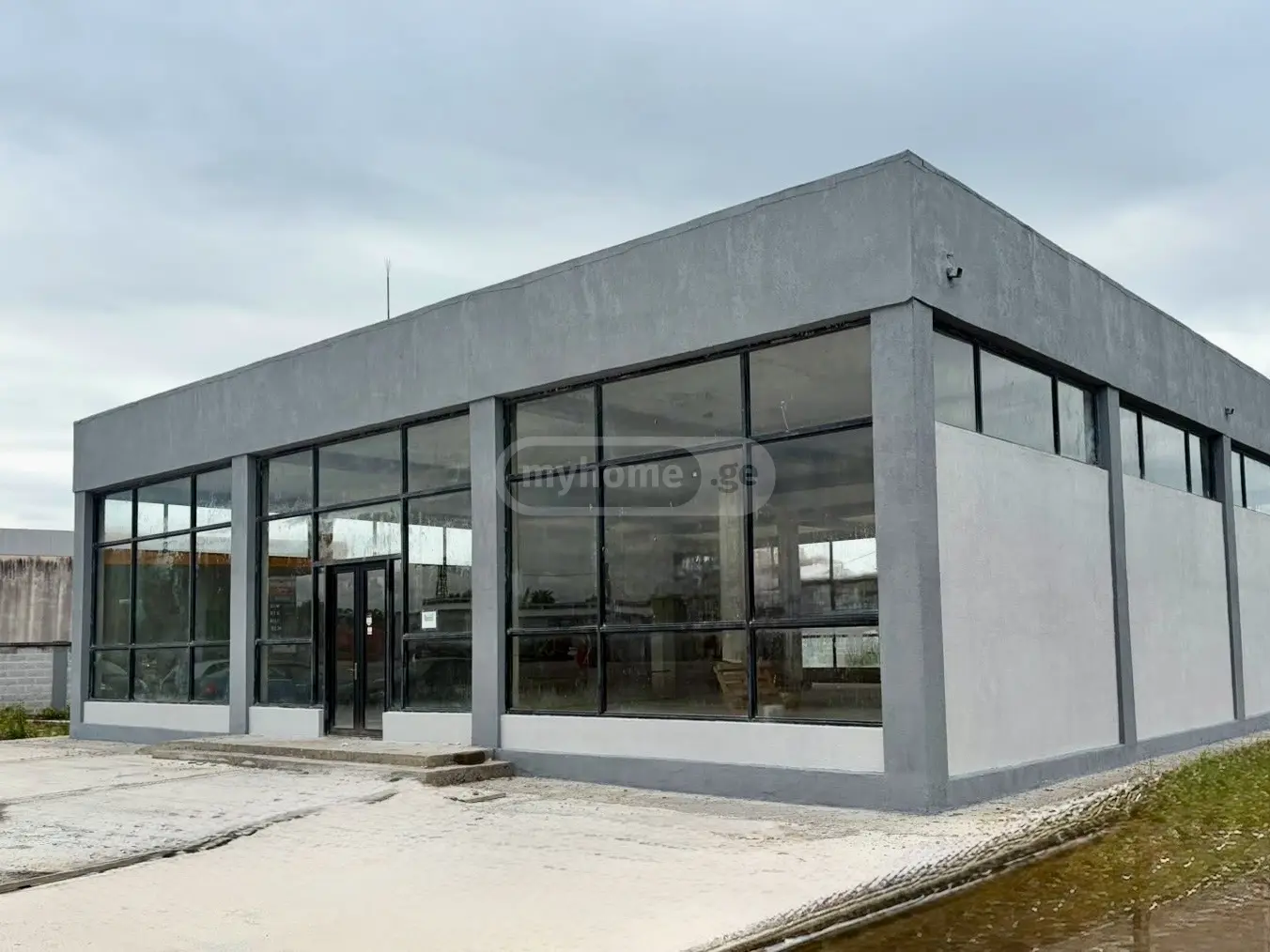 Universal Commercial Area For Rent In Tskaltubo view 7