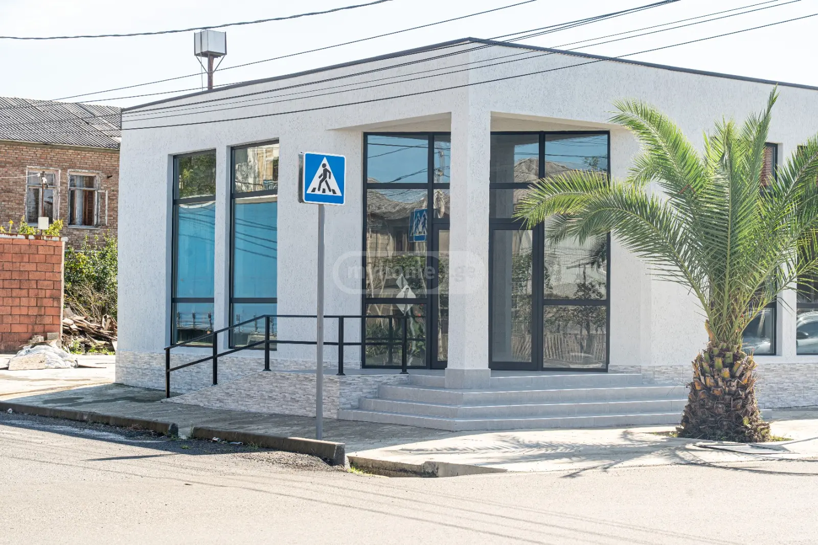 Universal Commercial Area For Rent In Foti view 1