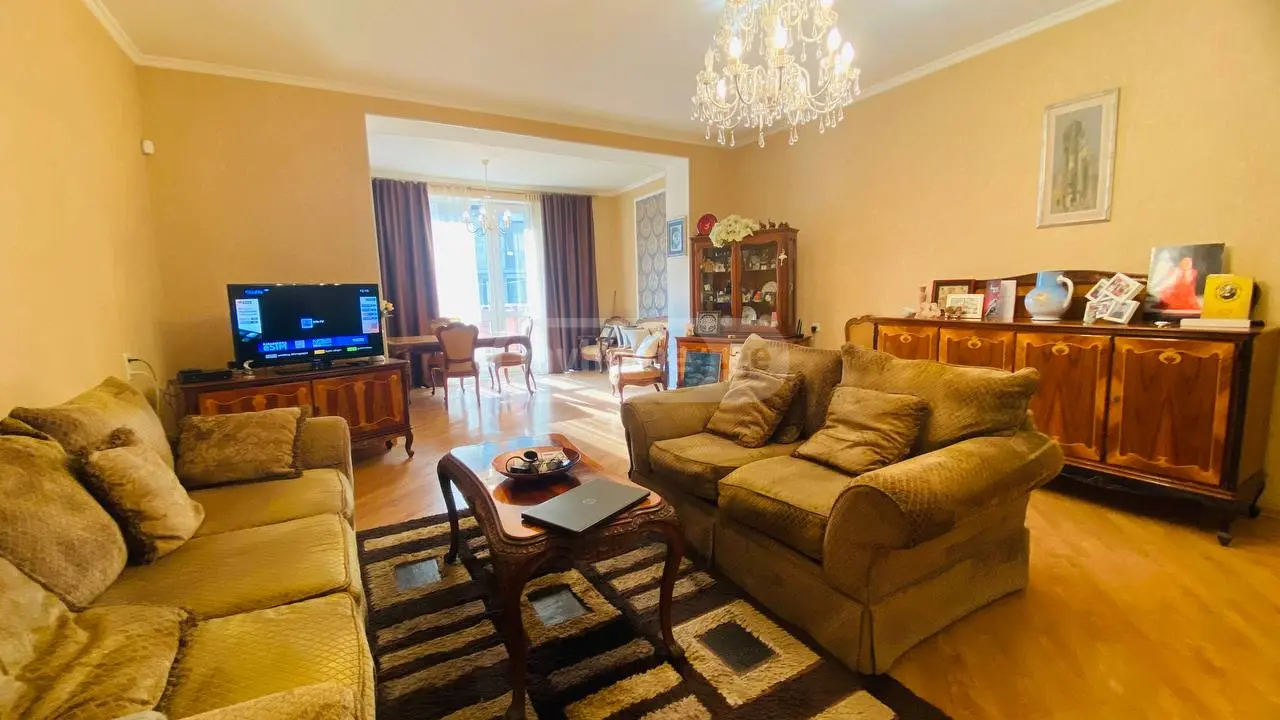 4 Room Apartment For Sale view 1