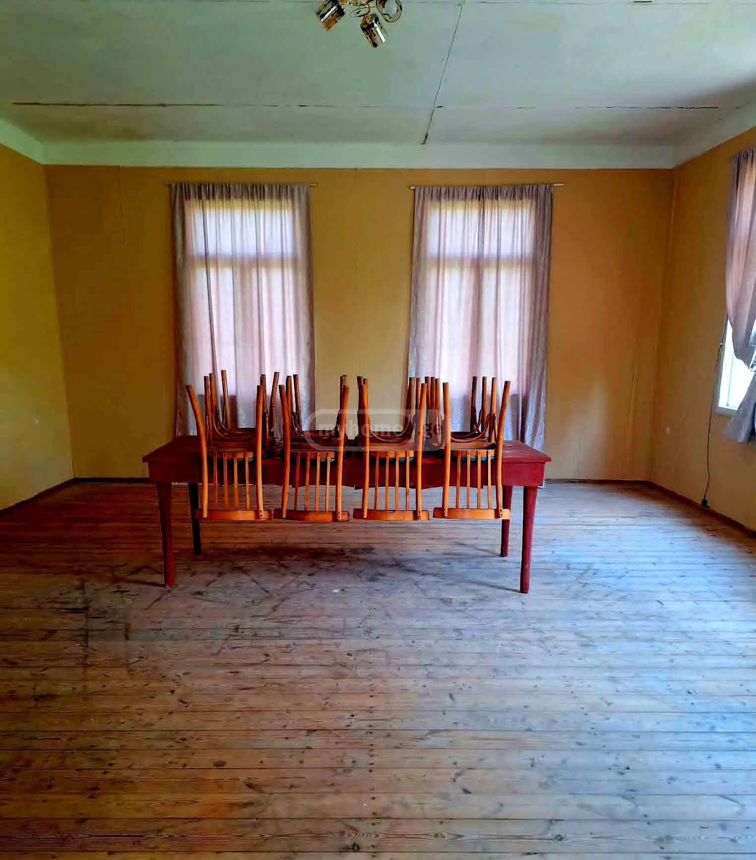 5 Room Private House For Sale view 13