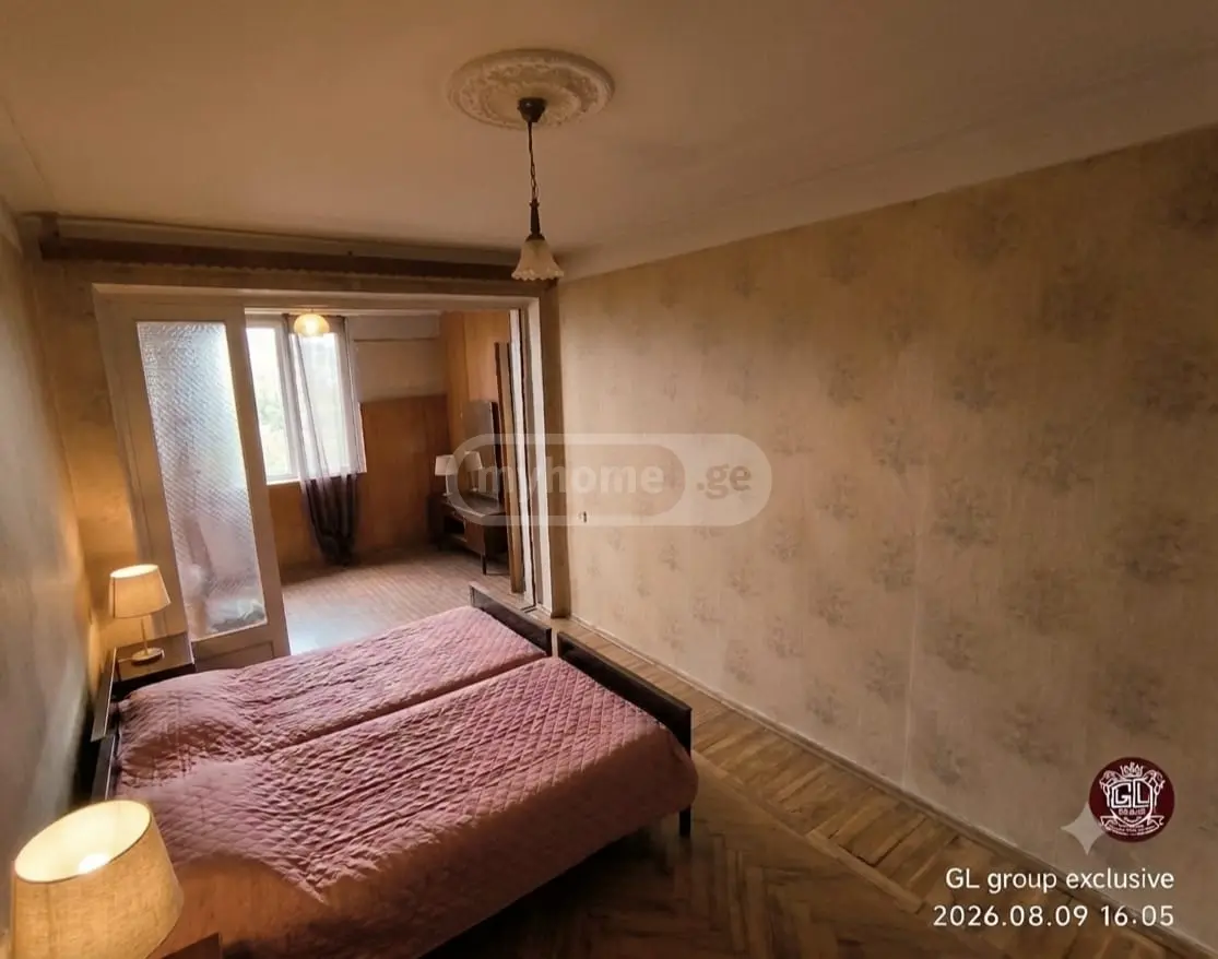 5 Room Apartment For Sale view 4