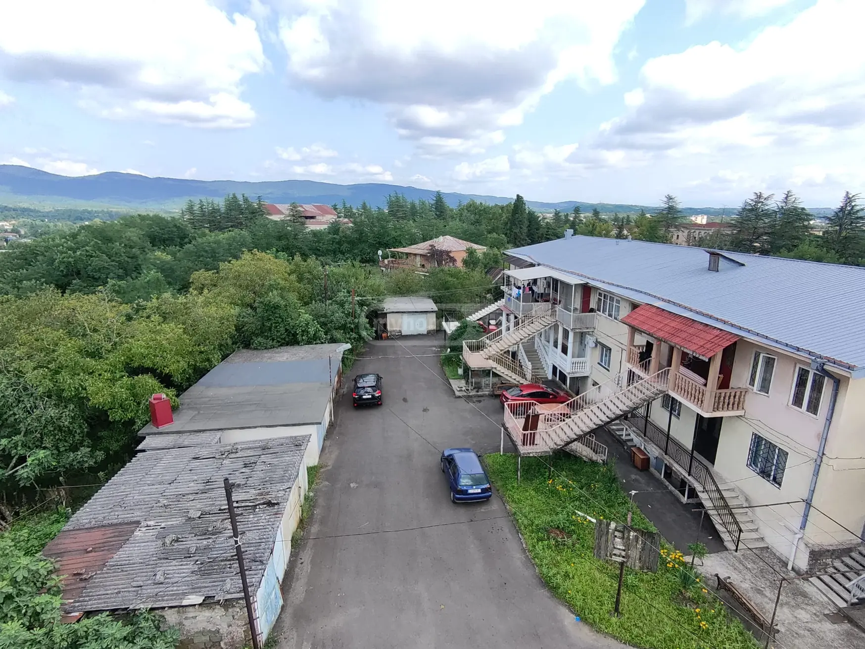 5 Room Apartment For Sale view 2