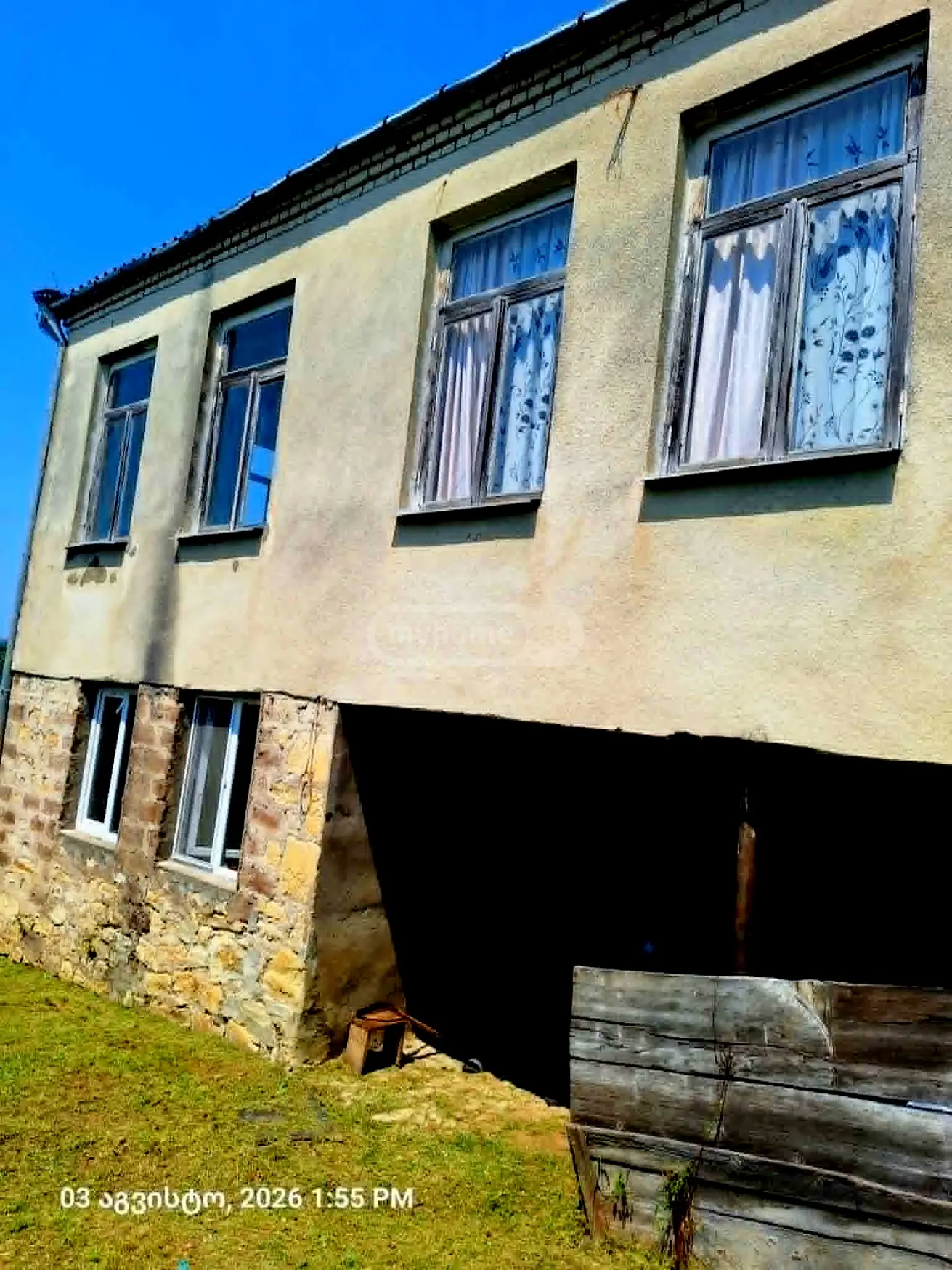 5 Room Private House For Sale view 3