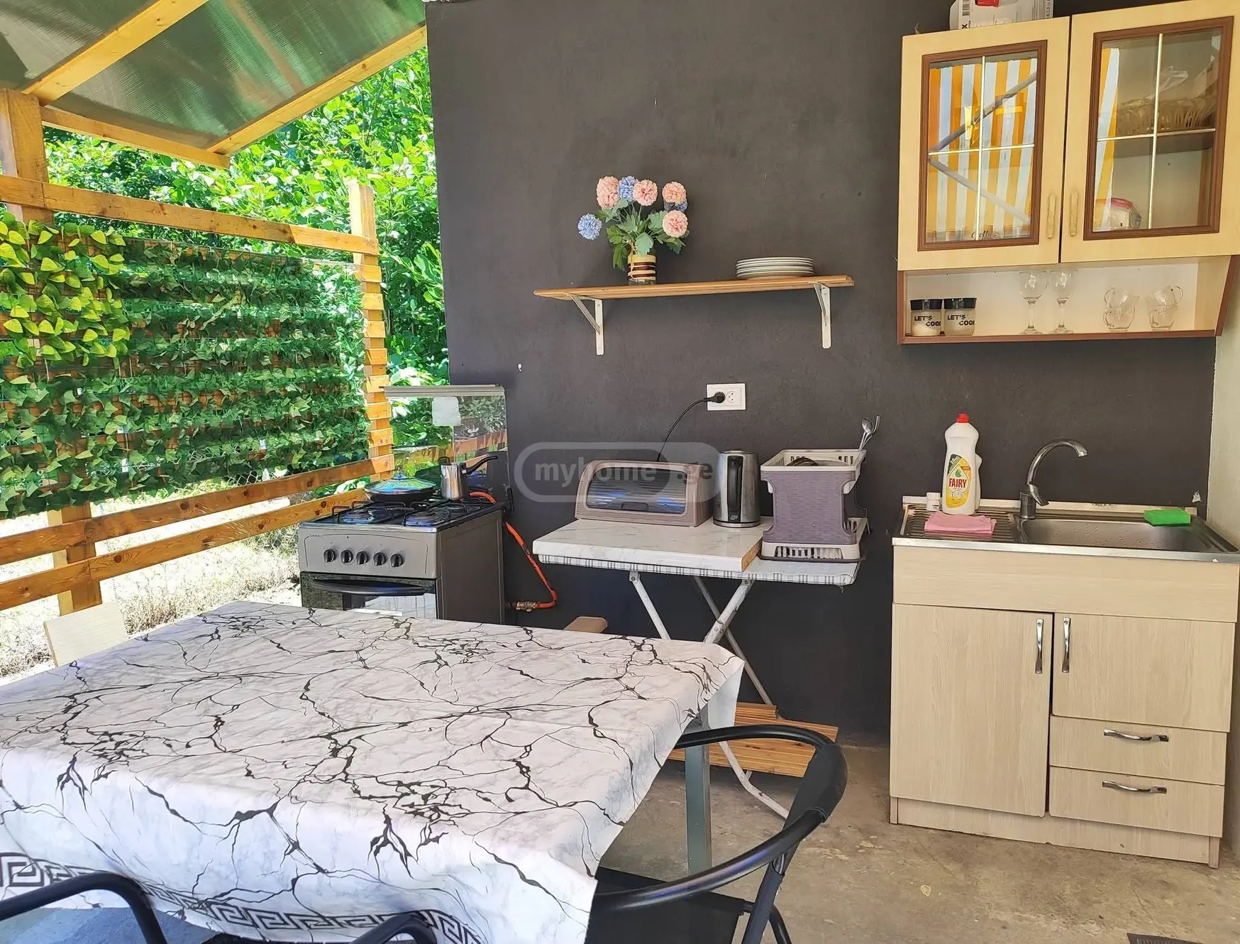 2 Room Private House For Sale view 8