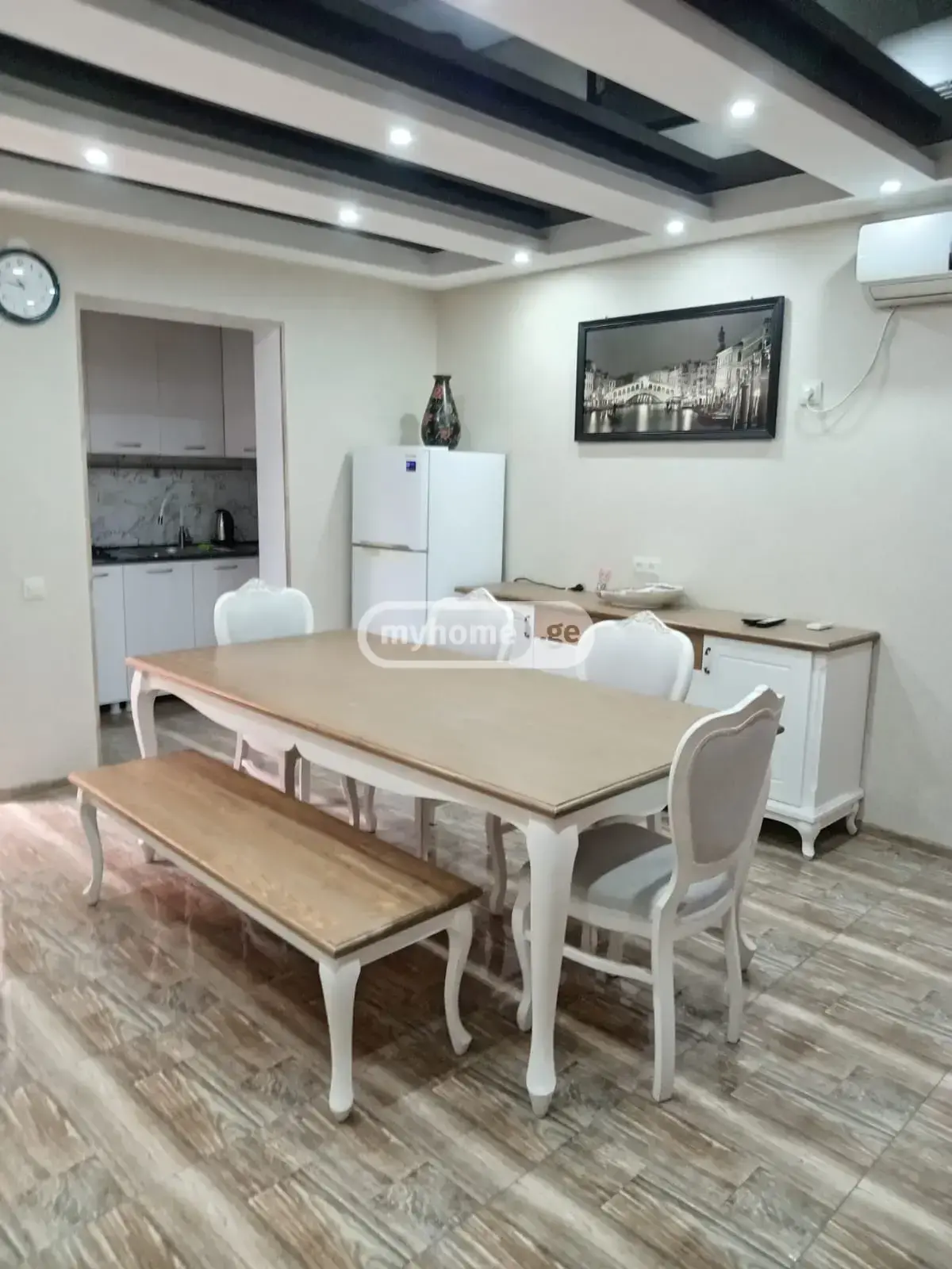 7 Room Private House For Sale view 2